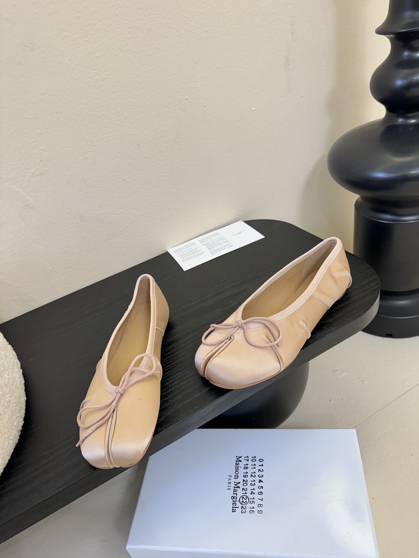 Maison Margiela丨MM6马吉拉新款皱褶分趾鞋 松紧绑带款Tabi分趾鞋 芭蕾舞鞋 原版开模