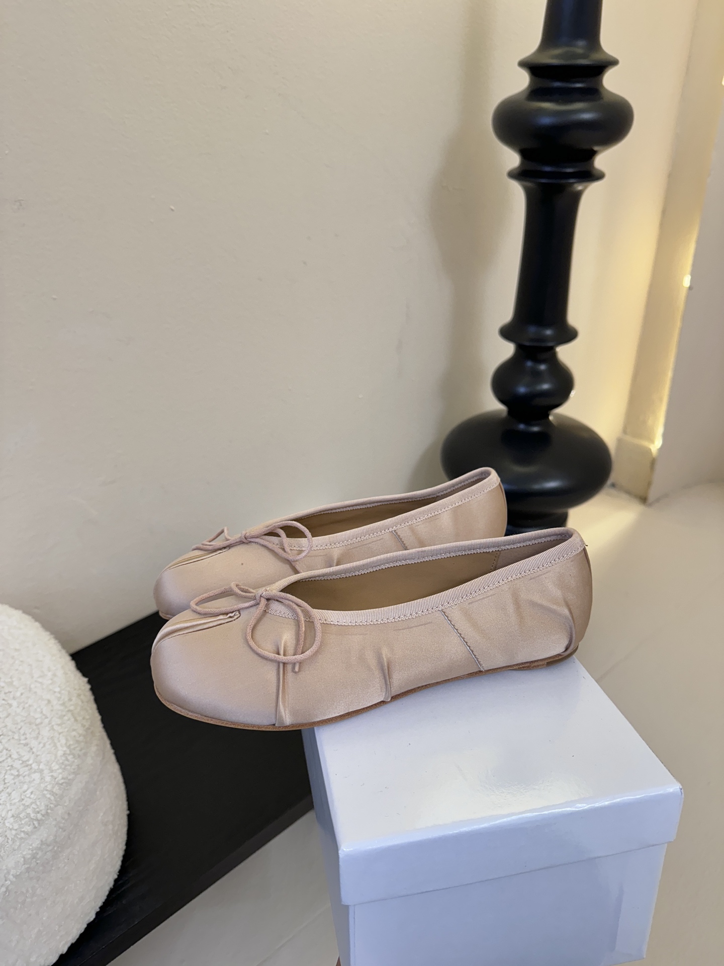 Maison Margiela丨MM6马吉拉新款皱褶分趾鞋 松紧绑带款Tabi分趾鞋 芭蕾舞鞋 原版开模