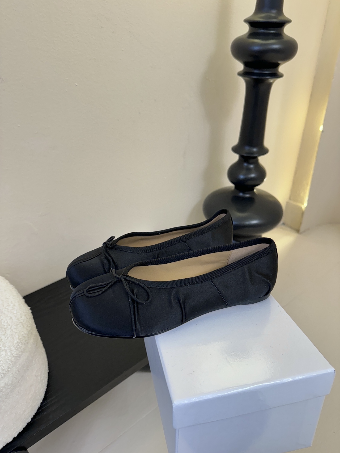 Maison Margiela丨MM6马吉拉新款皱褶分趾鞋 松紧绑带款Tabi分趾鞋 芭蕾舞鞋 原版开模