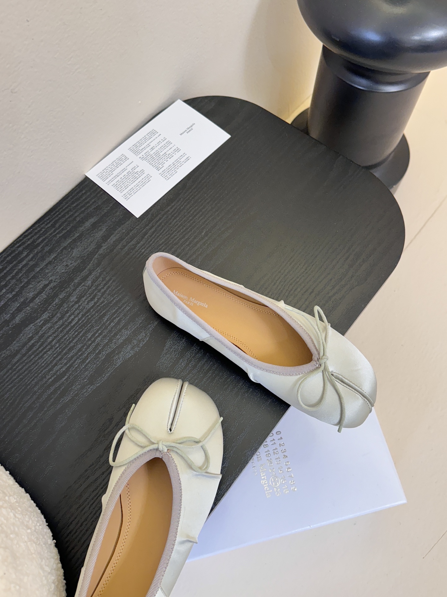 Maison Margiela丨MM6马吉拉新款皱褶分趾鞋 松紧绑带款Tabi分趾鞋 芭蕾舞鞋 原版开模