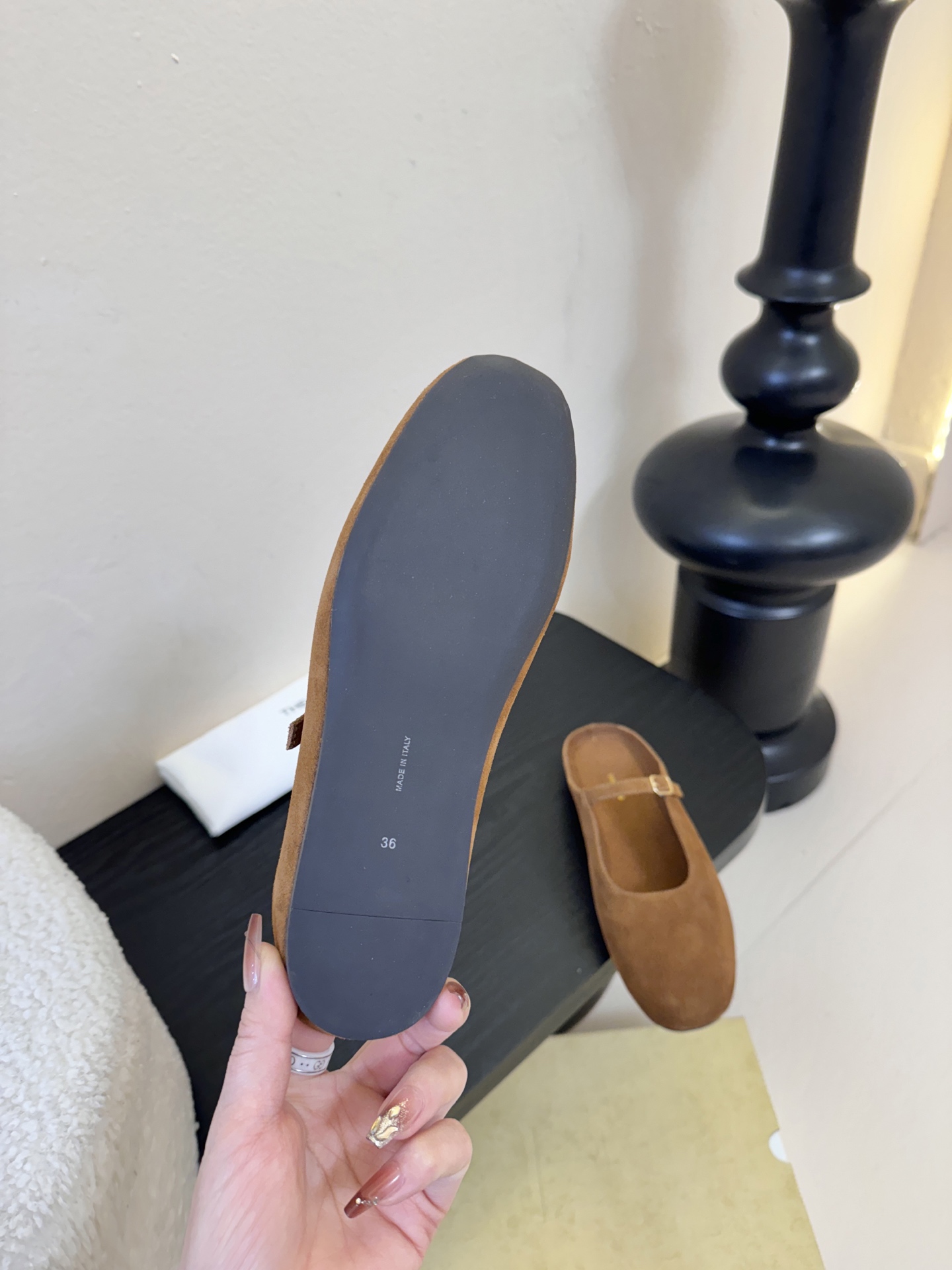 The ro*26早春新款玛丽珍平底单鞋跳舞鞋奶奶拖鞋很少会看到一款跳舞鞋会做到这么精细、而且对脚的包容