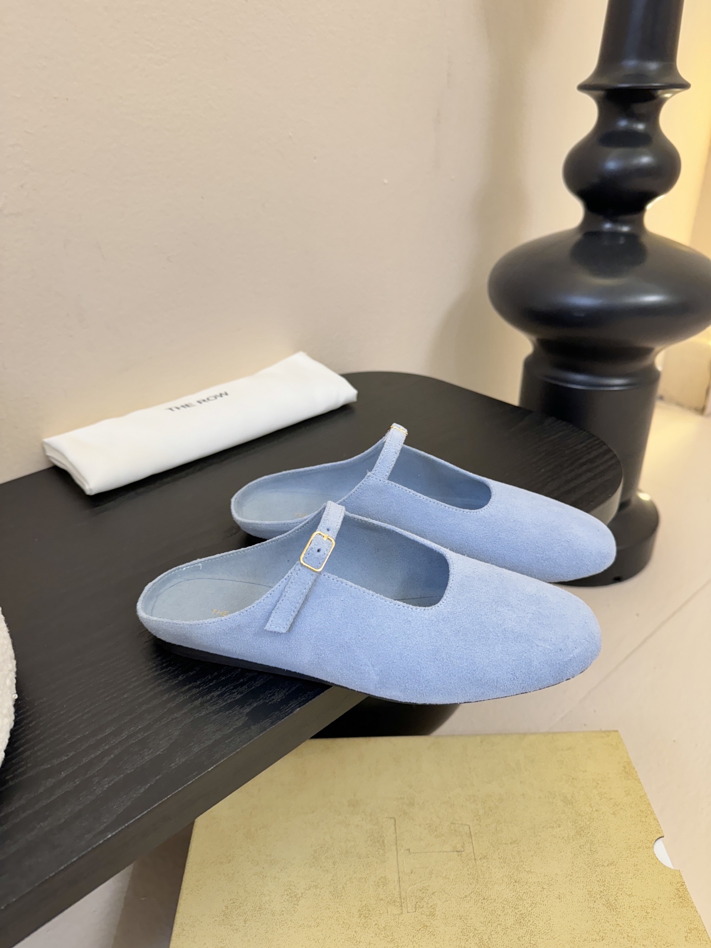 The ro*26早春新款玛丽珍平底单鞋跳舞鞋奶奶拖鞋很少会看到一款跳舞鞋会做到这么精细、而且对脚的包容