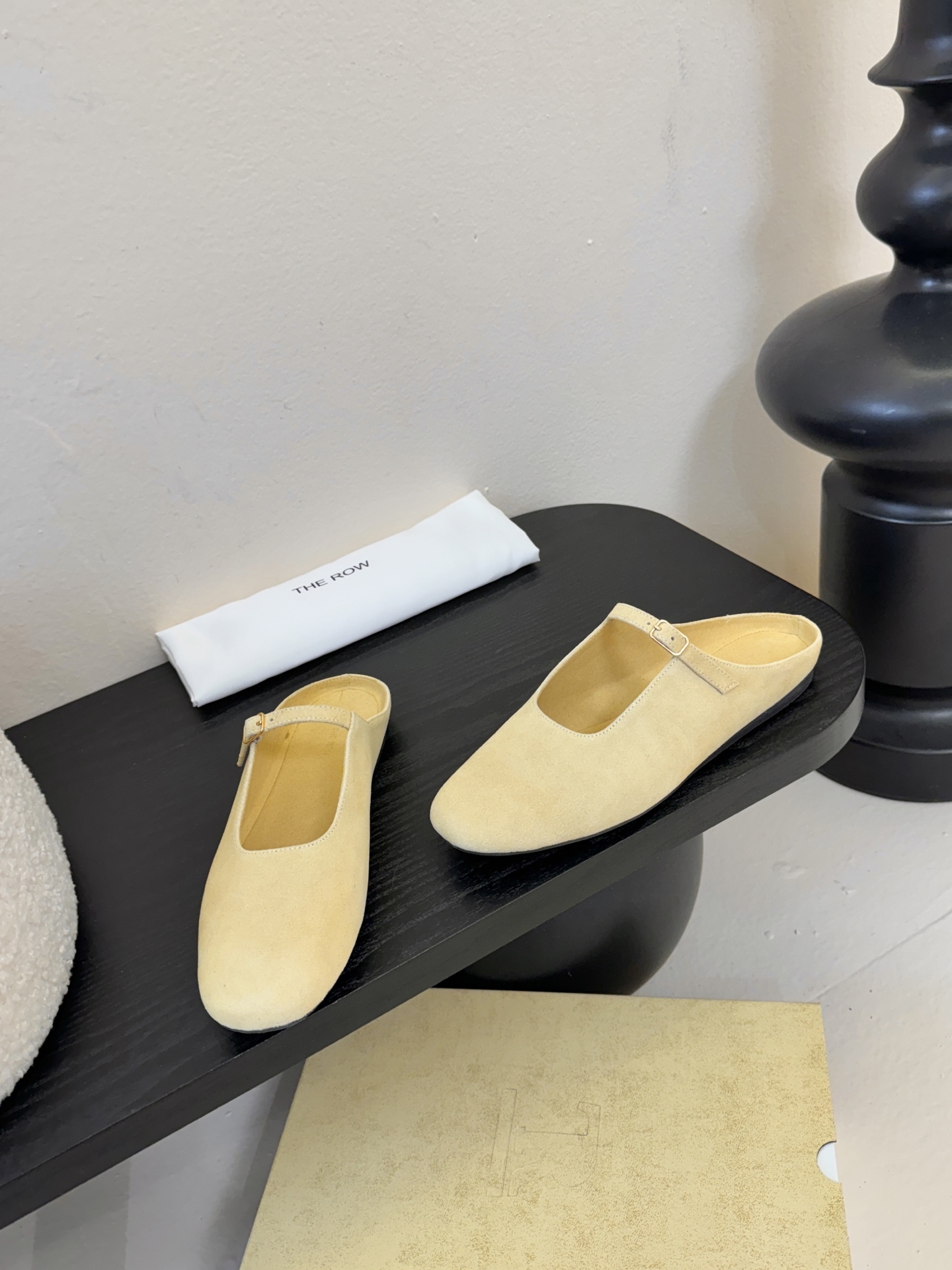 The ro*26早春新款玛丽珍平底单鞋跳舞鞋奶奶拖鞋很少会看到一款跳舞鞋会做到这么精细、而且对脚的包容