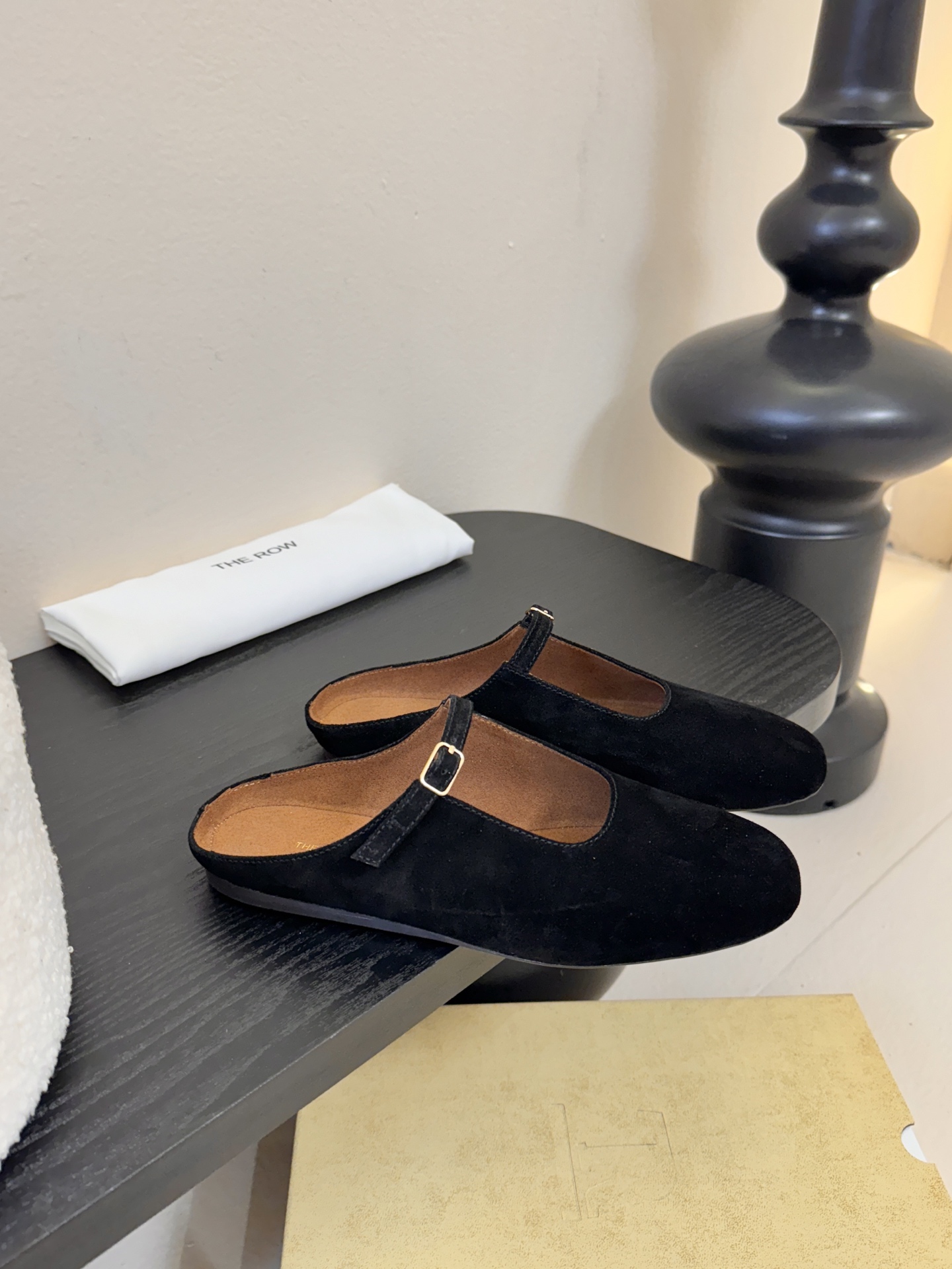 The ro*26早春新款玛丽珍平底单鞋跳舞鞋奶奶拖鞋很少会看到一款跳舞鞋会做到这么精细、而且对脚的包容