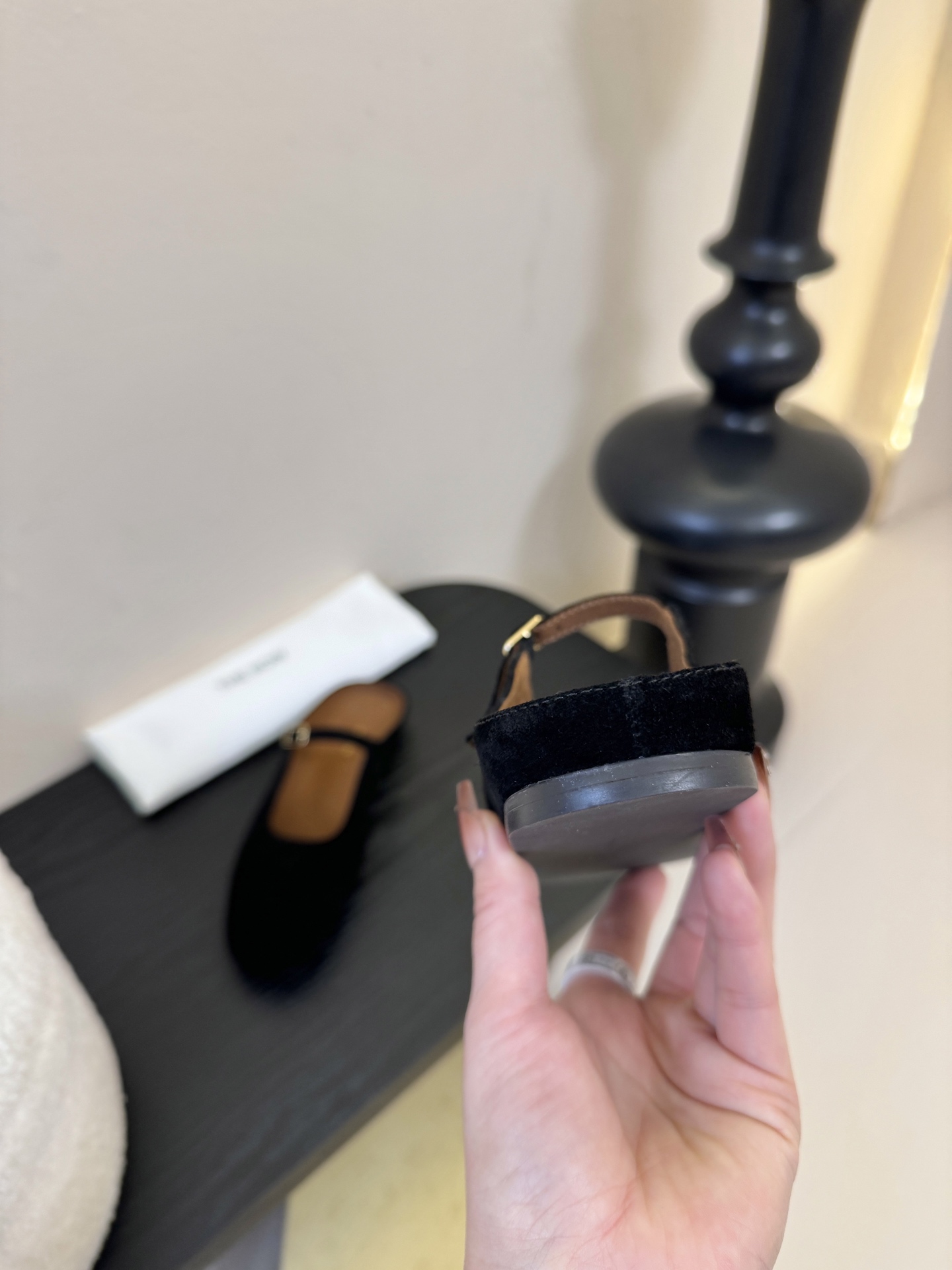 The ro*26早春新款玛丽珍平底单鞋跳舞鞋奶奶拖鞋很少会看到一款跳舞鞋会做到这么精细、而且对脚的包容