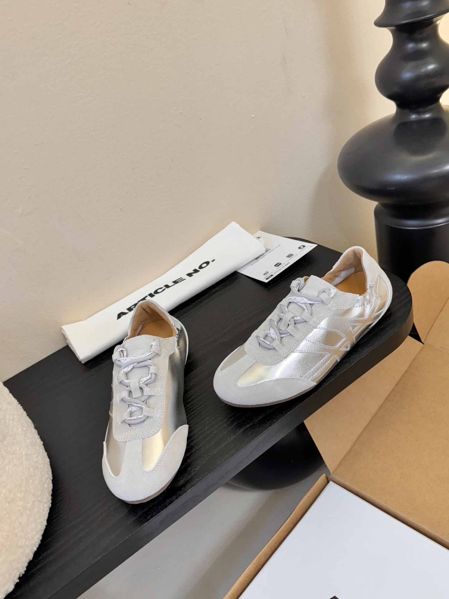 ARTICLE NO.2026春夏最新款休闲鞋 德训鞋 超多明星网红种草 给经典换种更轻盈的氛围 舒适薄