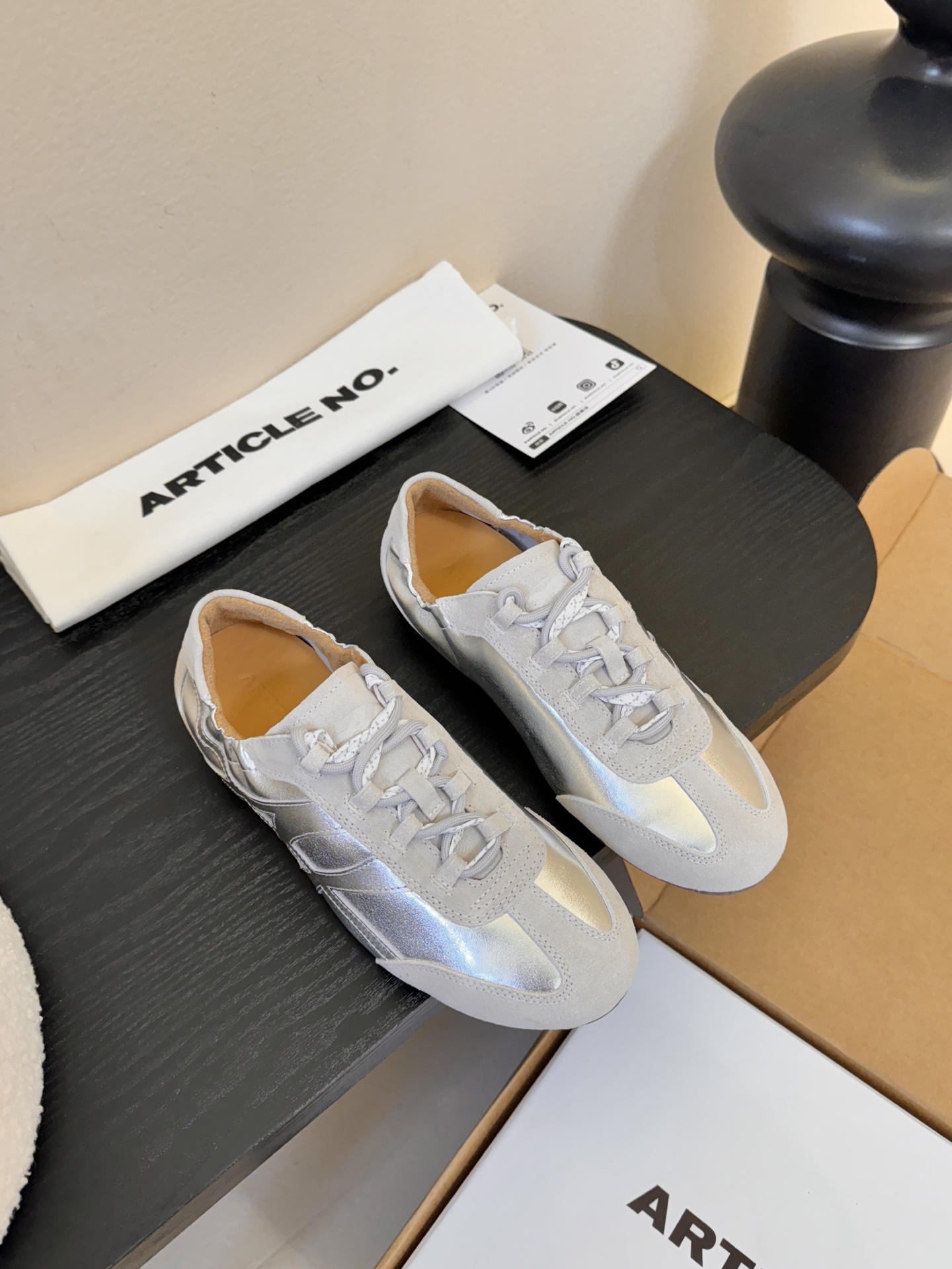 ARTICLE NO.2026春夏最新款休闲鞋 德训鞋 超多明星网红种草 给经典换种更轻盈的氛围 舒适薄