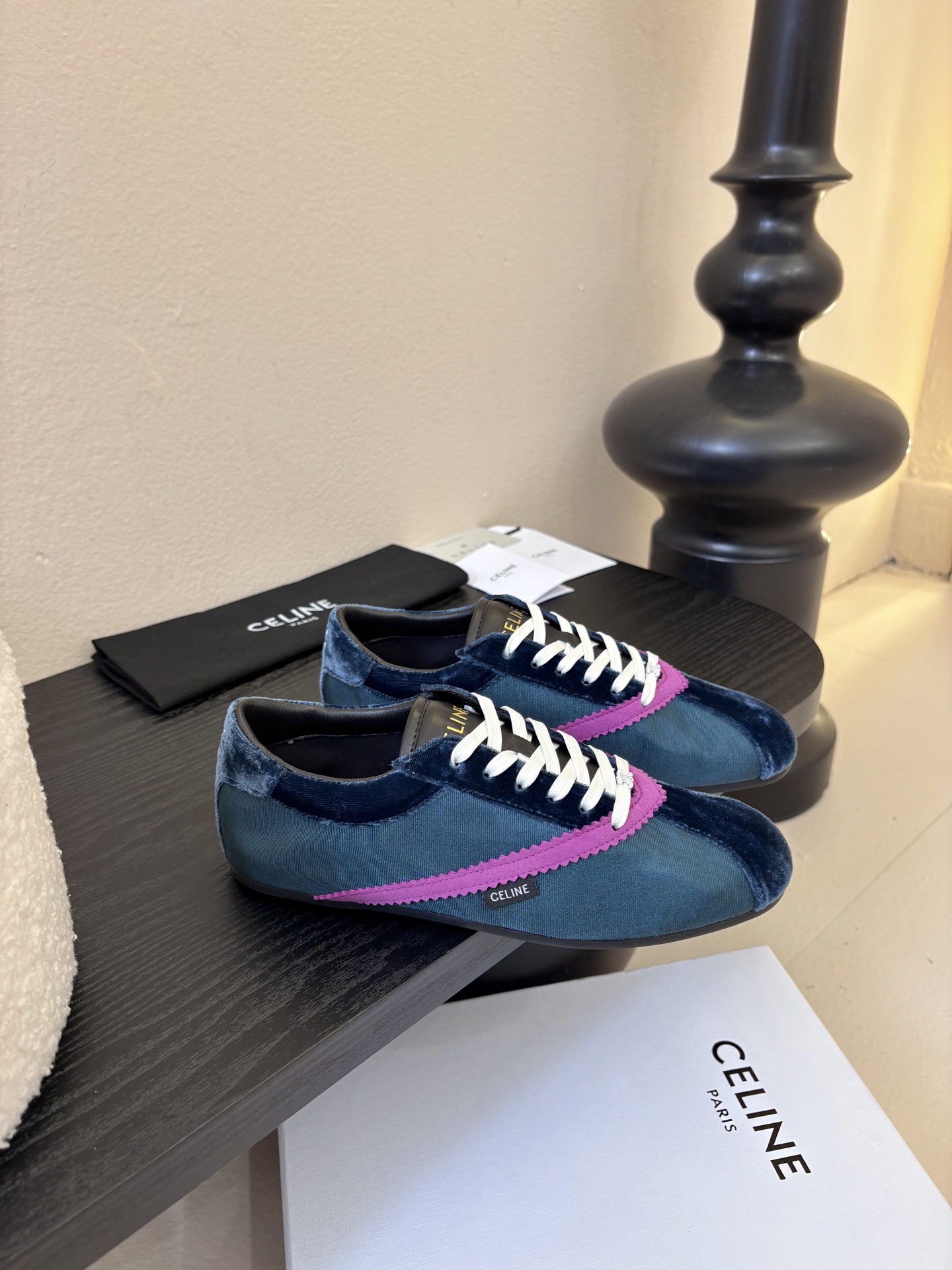 Celin*26ss早春新品平底芭蕾舞运动鞋休闲鞋包含平底芭蕾鞋与厚底休闲鞋两款，前者优雅精致，后者兼具
