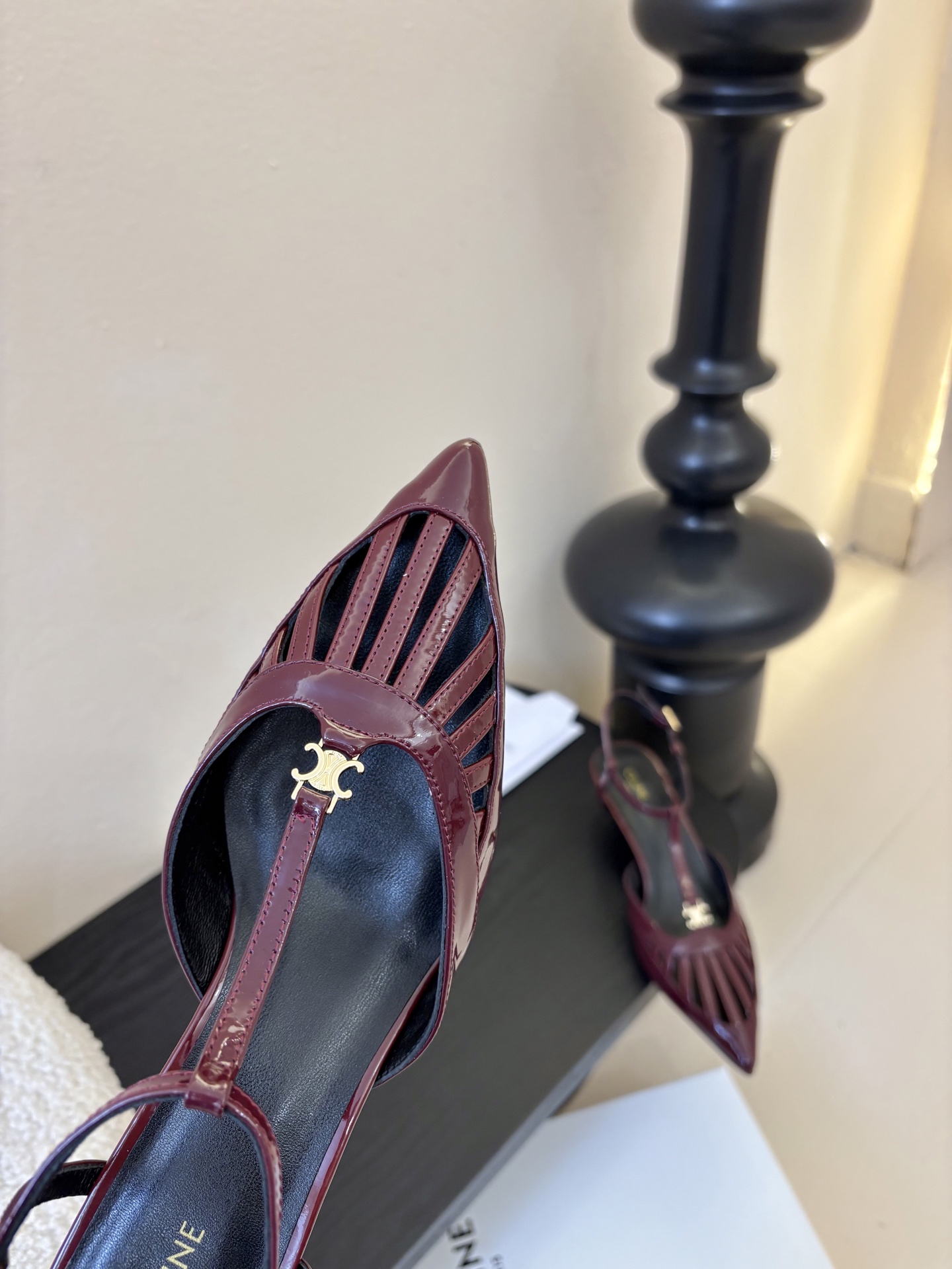 celine ss26 new arrival～高版本的，非市场通货版本C+ 26春夏秀款slingba