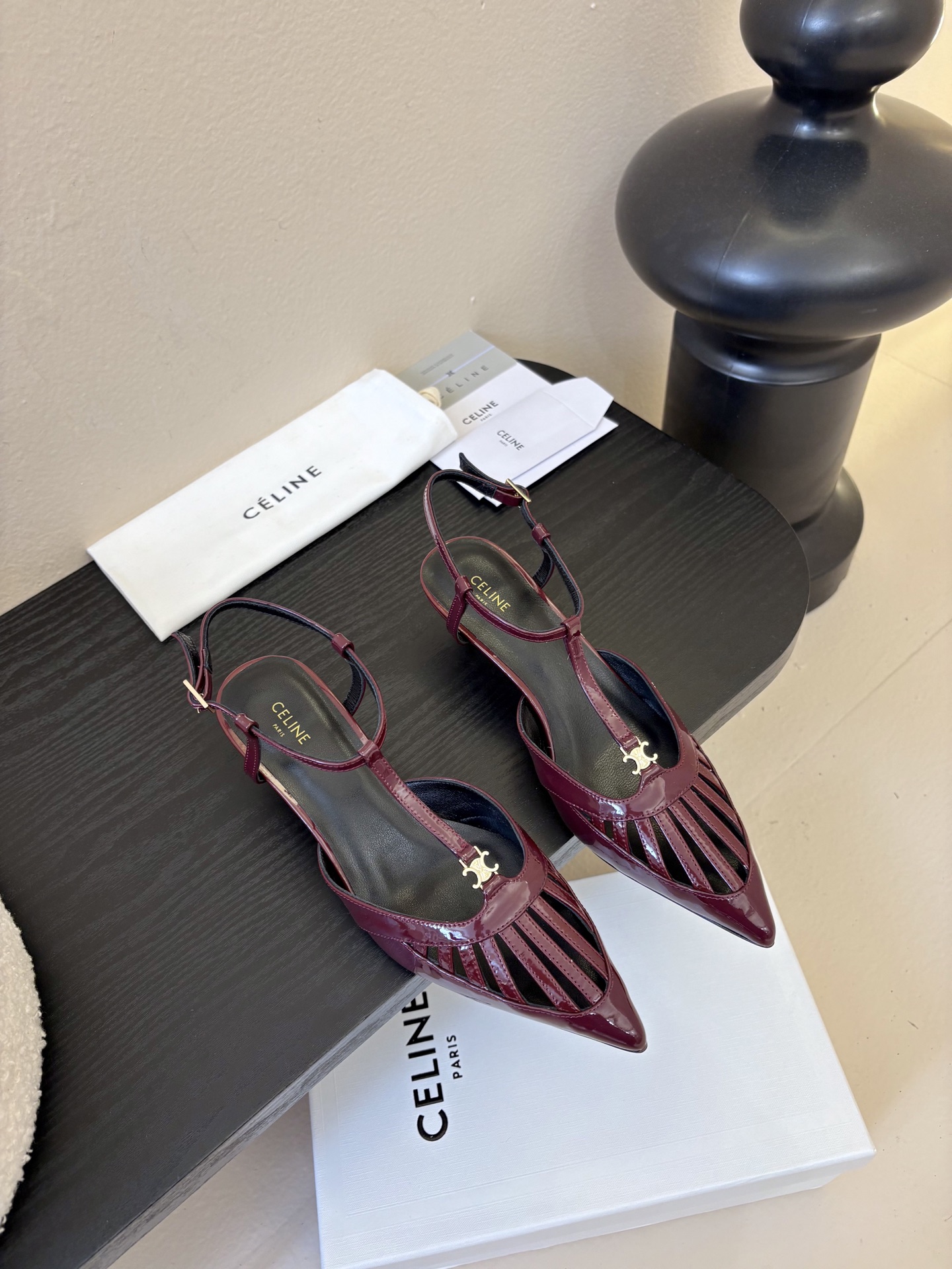 celine ss26 new arrival～高版本的，非市场通货版本C+ 26春夏秀款slingba