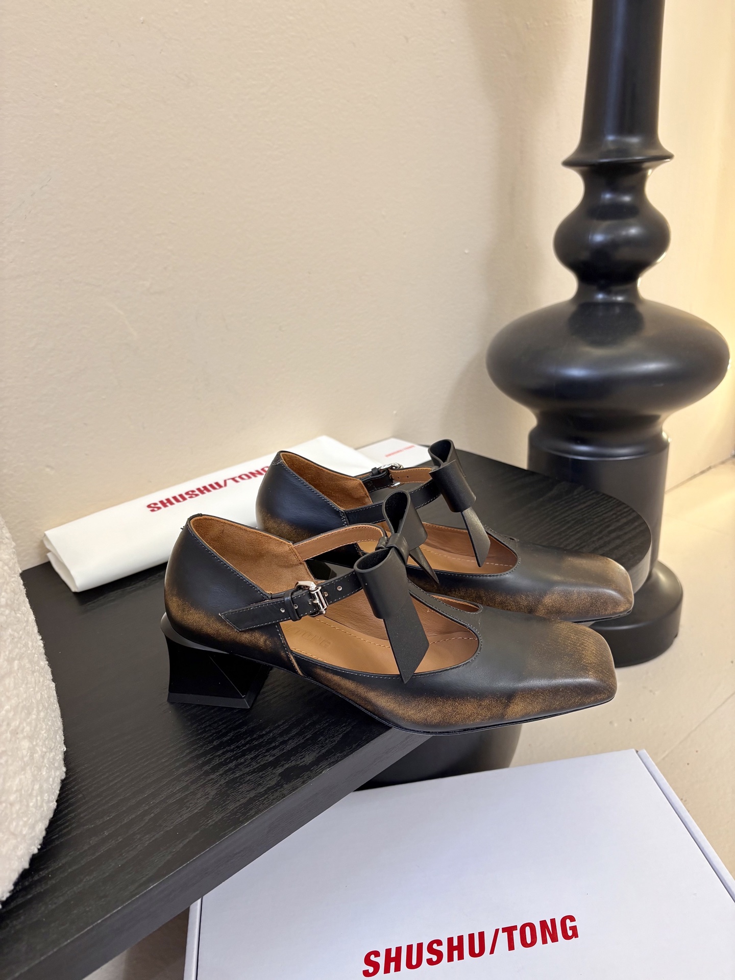 SHUSHUTONG 25ss方头小跟玛丽珍单鞋被问N次的仙女战靴 非它莫属 方头设计复古又摩登 简约搭