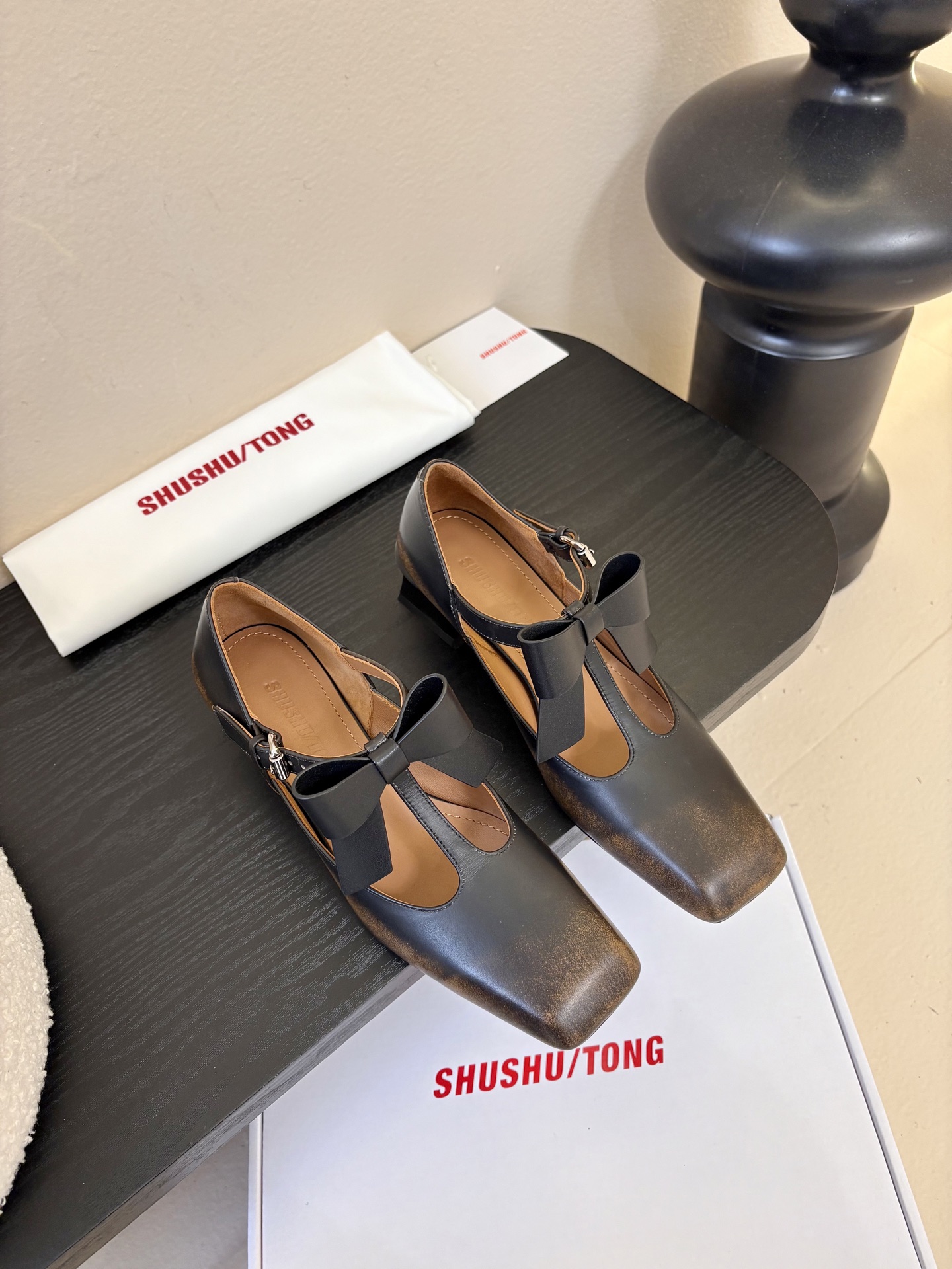 SHUSHUTONG 25ss方头小跟玛丽珍单鞋被问N次的仙女战靴 非它莫属 方头设计复古又摩登 简约搭