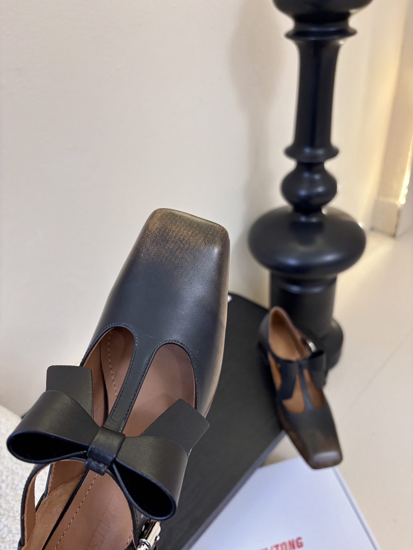 SHUSHUTONG 25ss方头小跟玛丽珍单鞋被问N次的仙女战靴 非它莫属 方头设计复古又摩登 简约搭