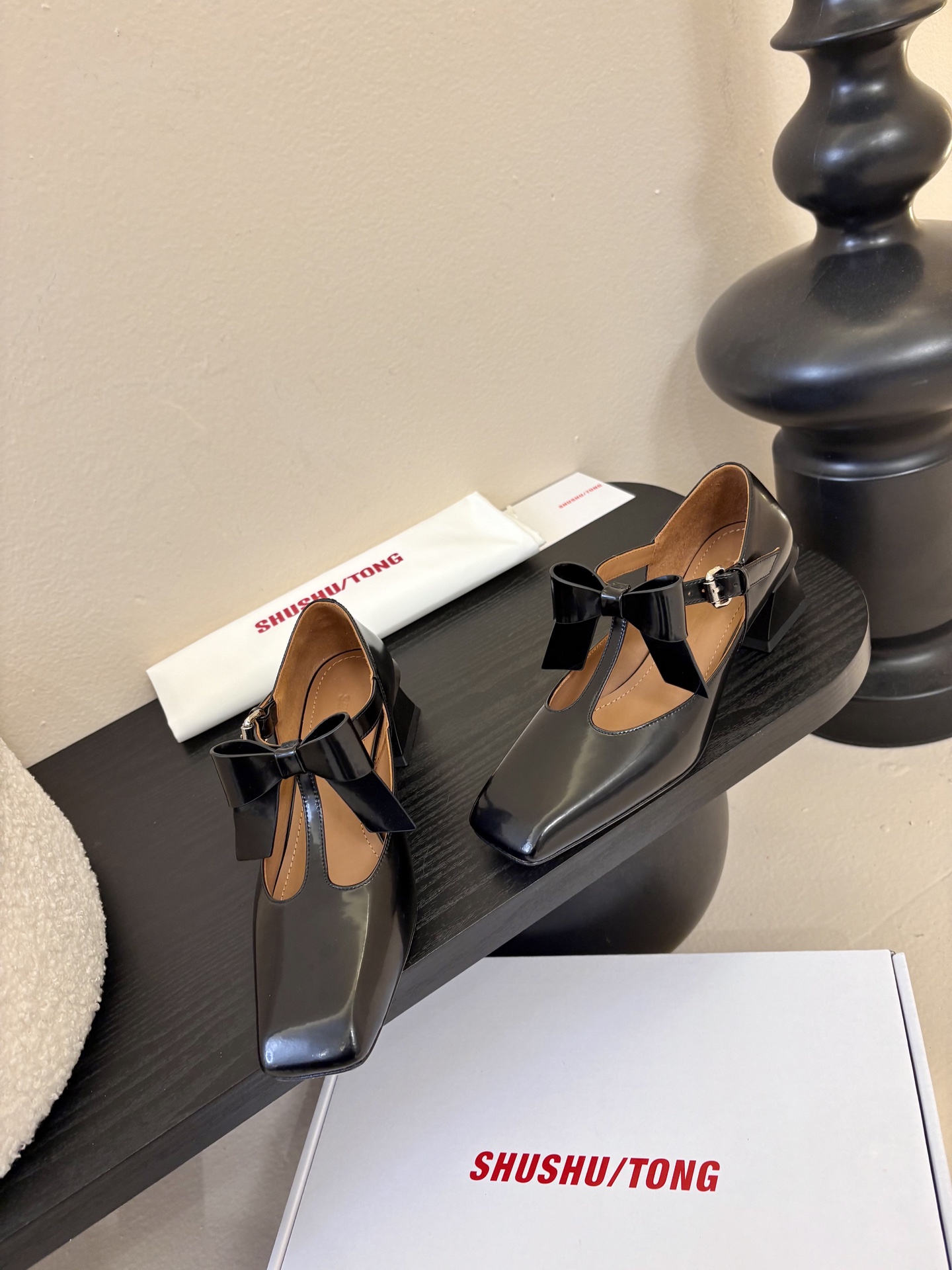SHUSHUTONG 25ss方头小跟玛丽珍单鞋被问N次的仙女战靴 非它莫属 方头设计复古又摩登 简约搭