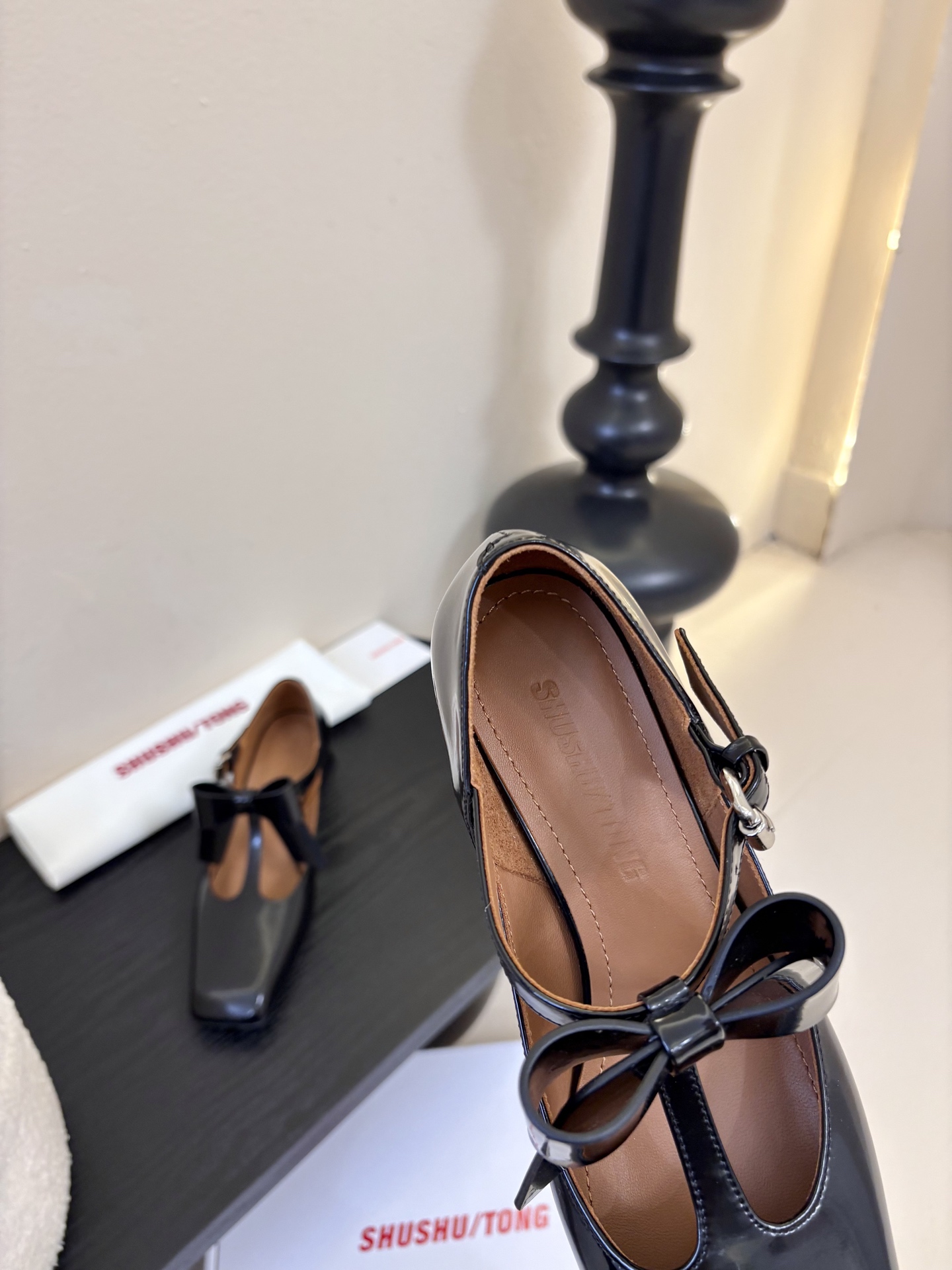 SHUSHUTONG 25ss方头小跟玛丽珍单鞋被问N次的仙女战靴 非它莫属 方头设计复古又摩登 简约搭