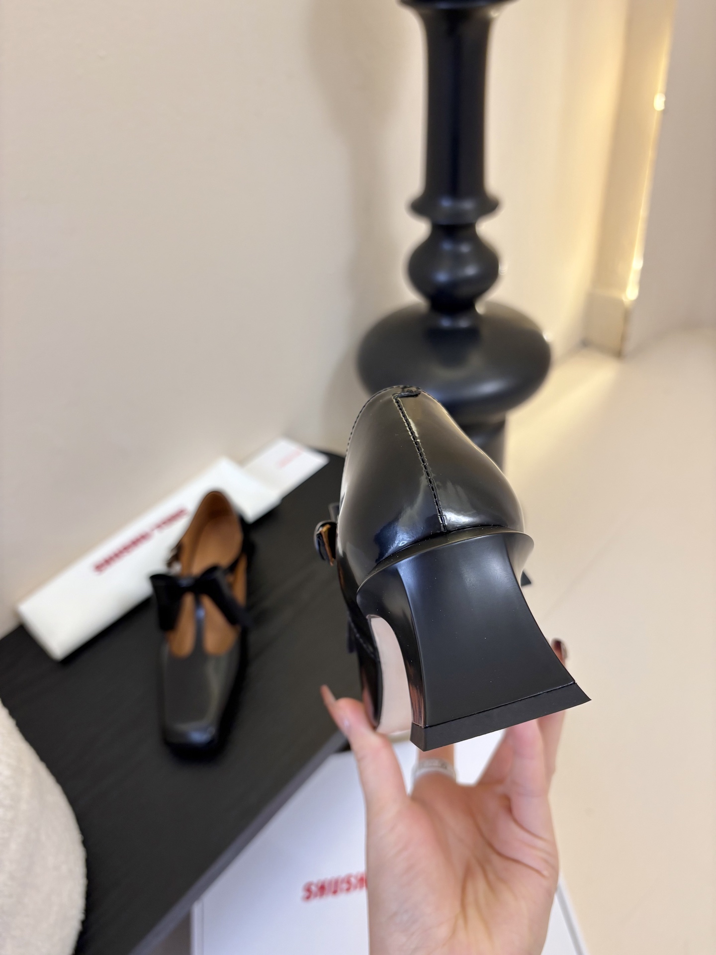 SHUSHUTONG 25ss方头小跟玛丽珍单鞋被问N次的仙女战靴 非它莫属 方头设计复古又摩登 简约搭