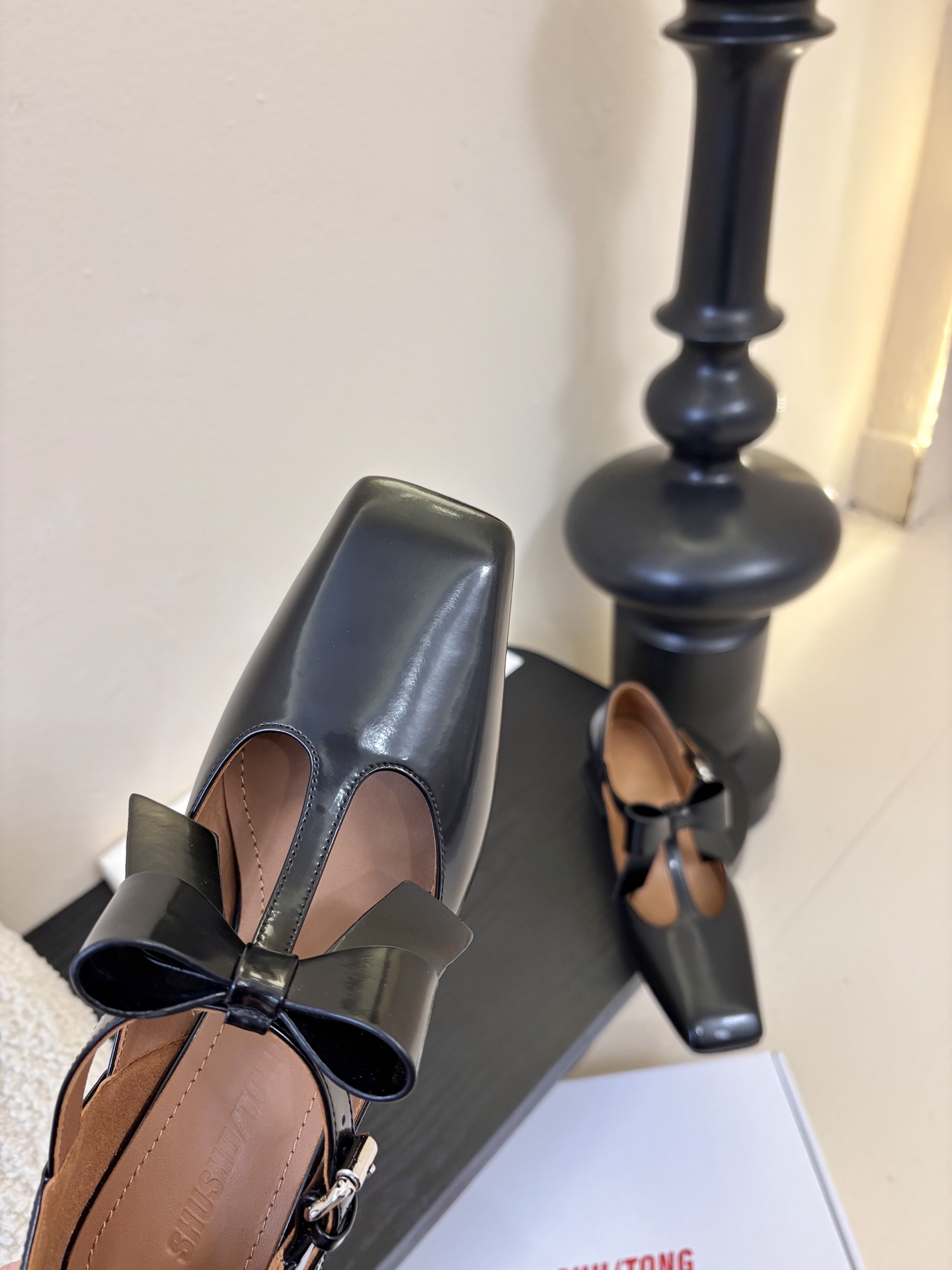 SHUSHUTONG 25ss方头小跟玛丽珍单鞋被问N次的仙女战靴 非它莫属 方头设计复古又摩登 简约搭