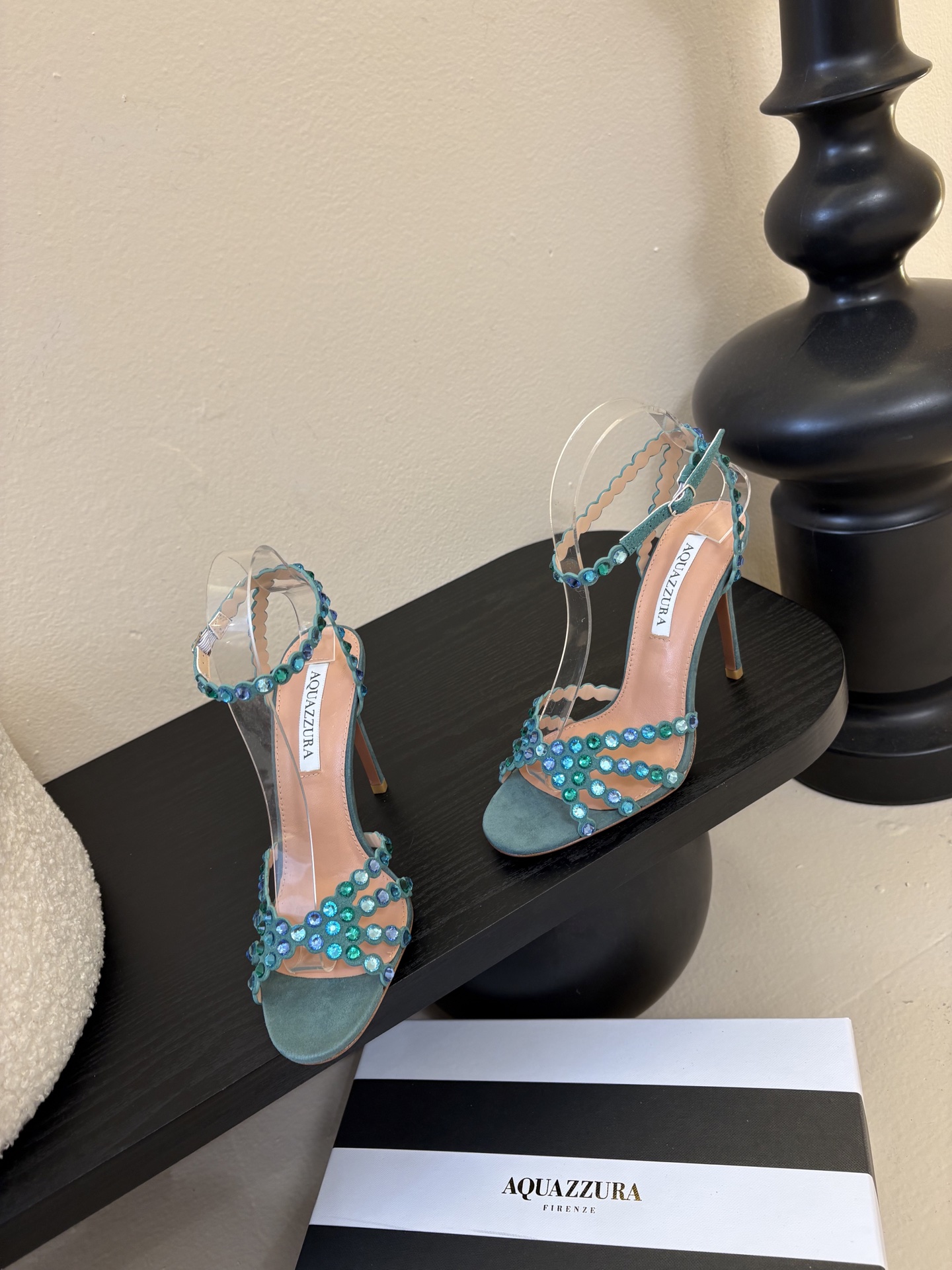AQUAZZURA大菠萝水钻装饰高跟鞋凉鞋2026春夏最新款交叉水钻凉鞋 上脚超级有气质·既简洁又时髦 