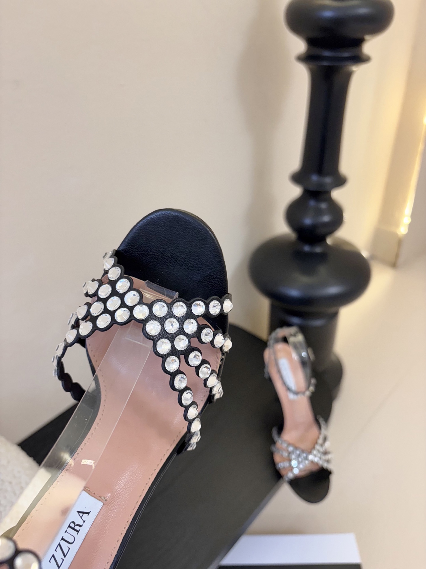 AQUAZZURA大菠萝水钻装饰高跟鞋凉鞋2026春夏最新款交叉水钻凉鞋 上脚超级有气质·既简洁又时髦 