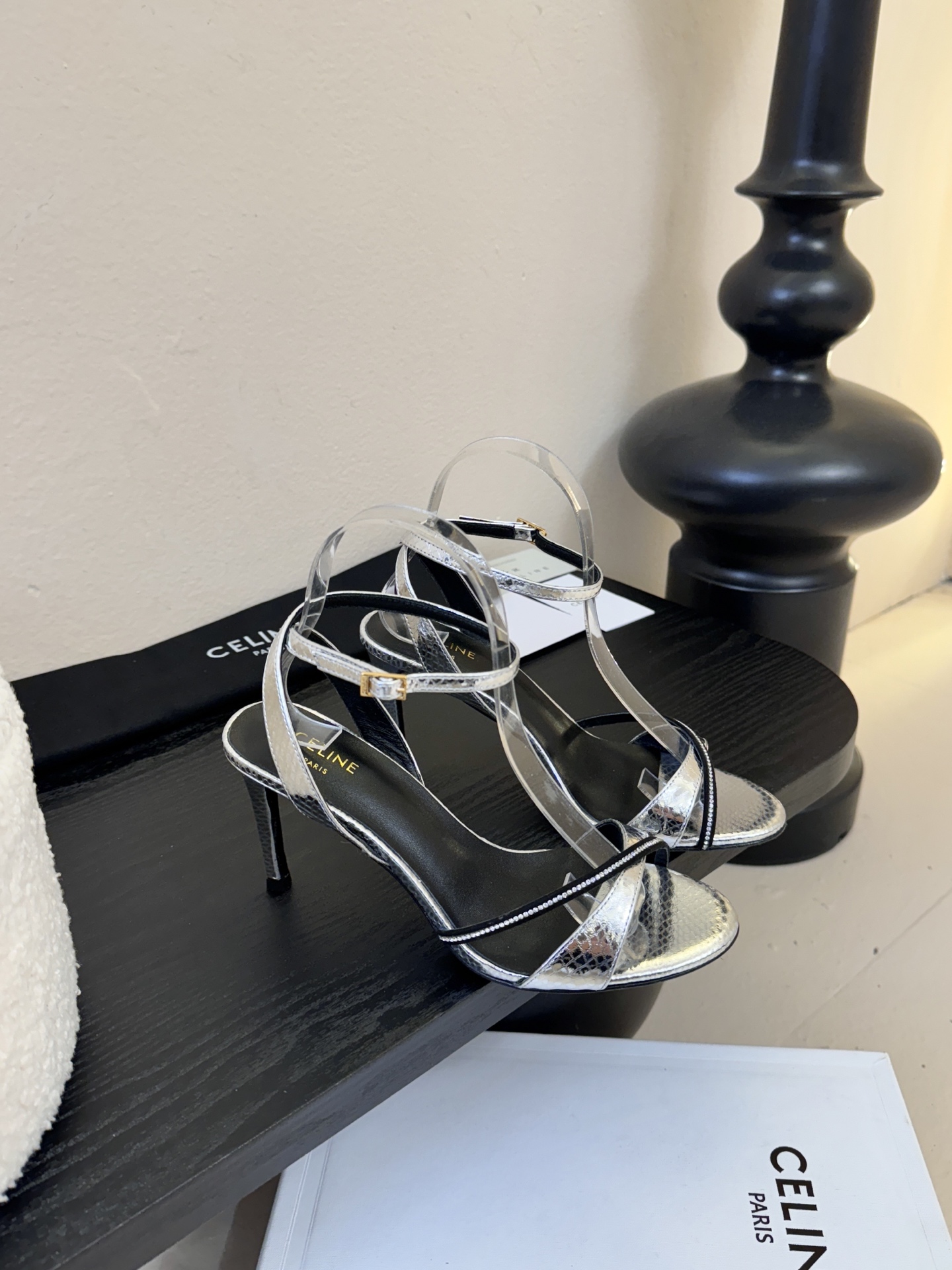 8.5跟CELINE思琳2026春夏最新走秀款高跟时装鞋 超多网红时尚博主种草 高级感舒适，配女神们的半