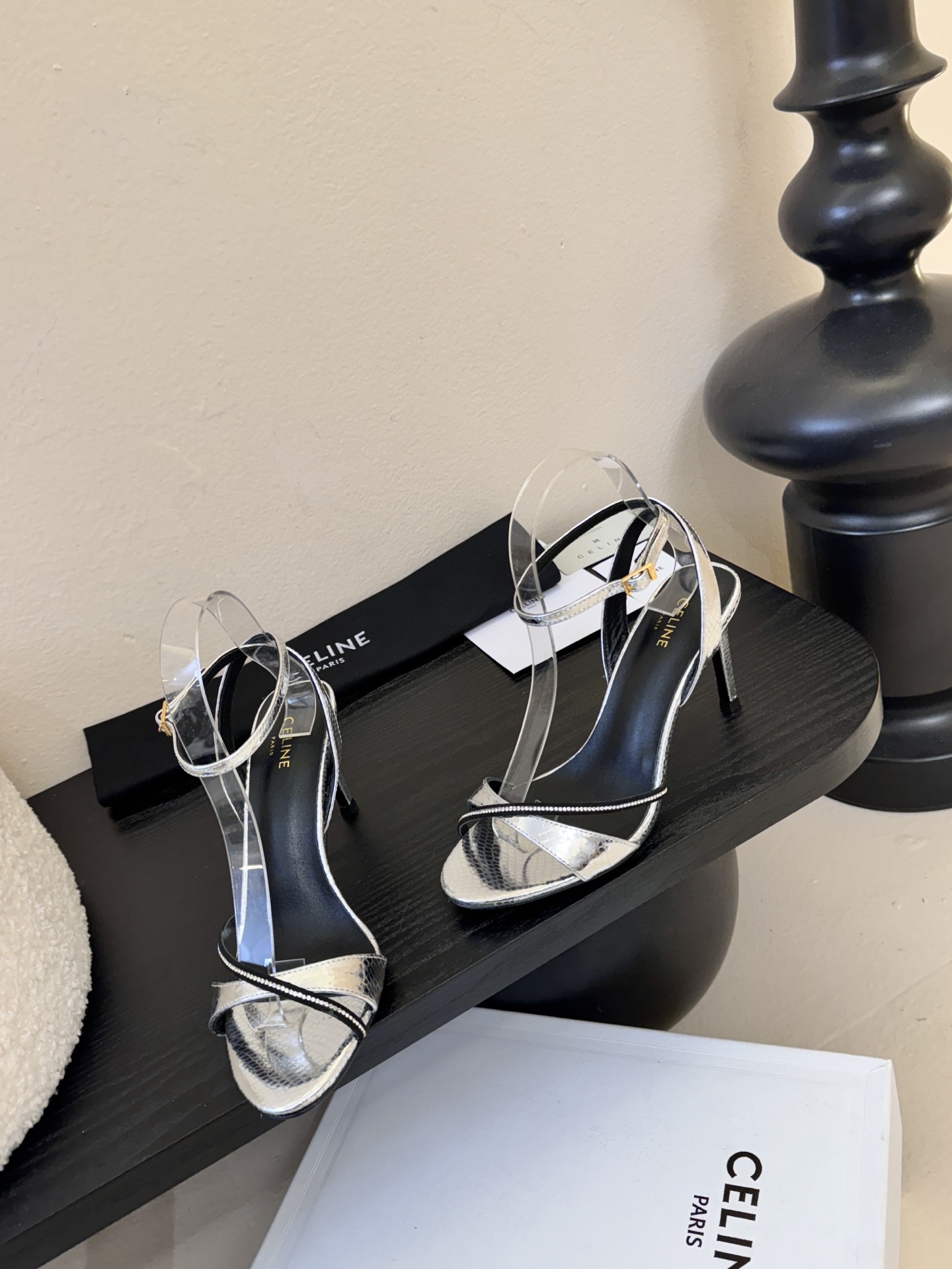 8.5跟CELINE思琳2026春夏最新走秀款高跟时装鞋 超多网红时尚博主种草 高级感舒适，配女神们的半