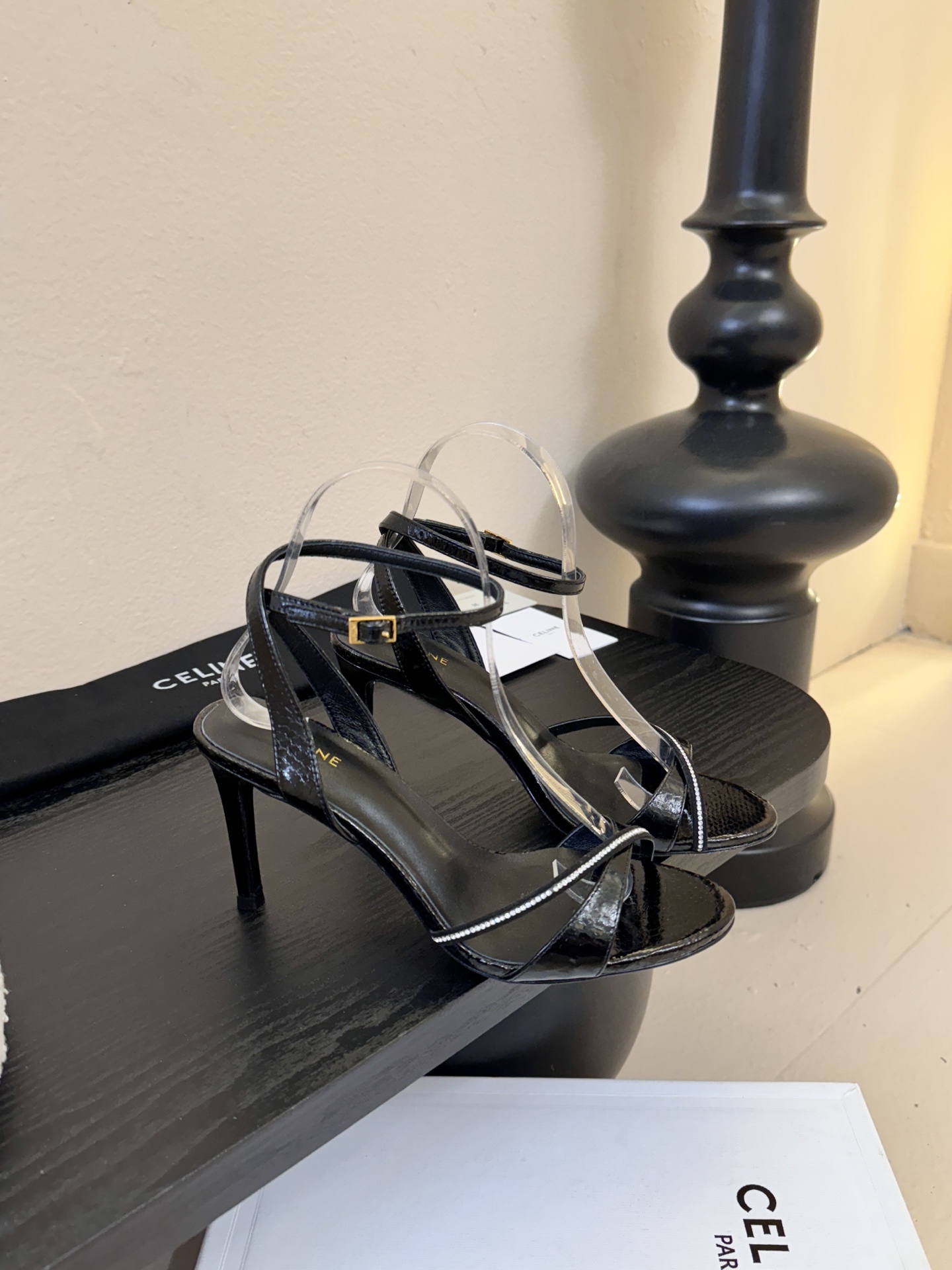8.5跟CELINE思琳2026春夏最新走秀款高跟时装鞋 超多网红时尚博主种草 高级感舒适，配女神们的半