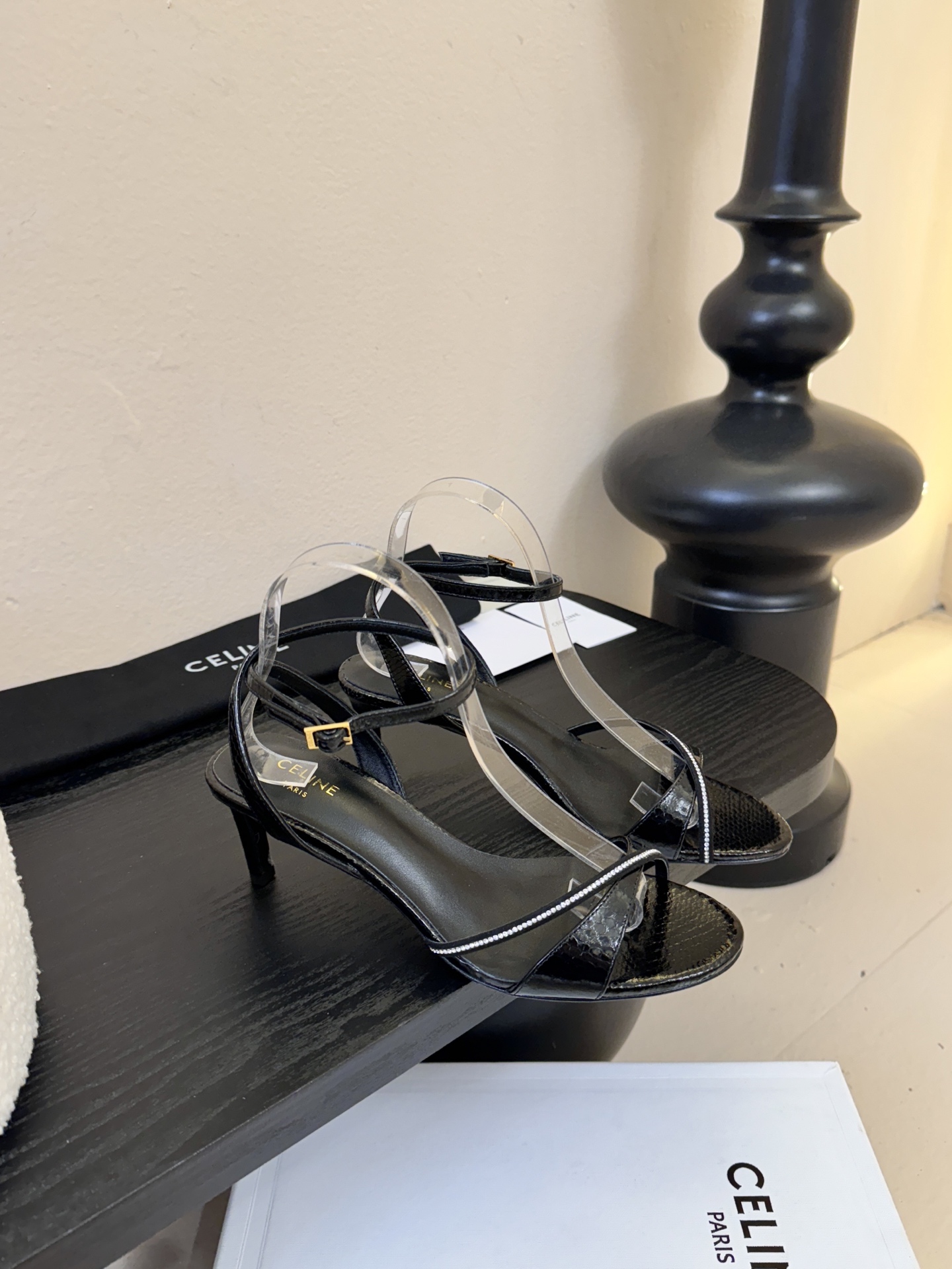 6.5根CELINE思琳2026春夏最新走秀款高跟时装鞋 超多网红时尚博主种草 高级感舒适，配女神们的半