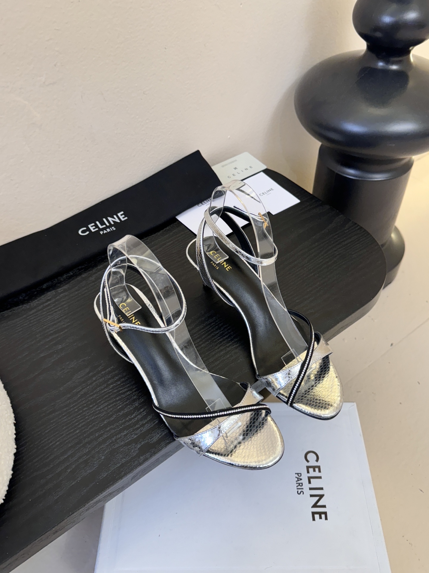 6.5根CELINE思琳2026春夏最新走秀款高跟时装鞋 超多网红时尚博主种草 高级感舒适，配女神们的半