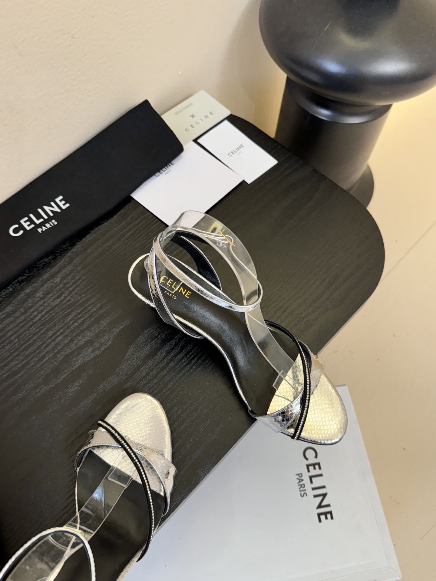 6.5根CELINE思琳2026春夏最新走秀款高跟时装鞋 超多网红时尚博主种草 高级感舒适，配女神们的半