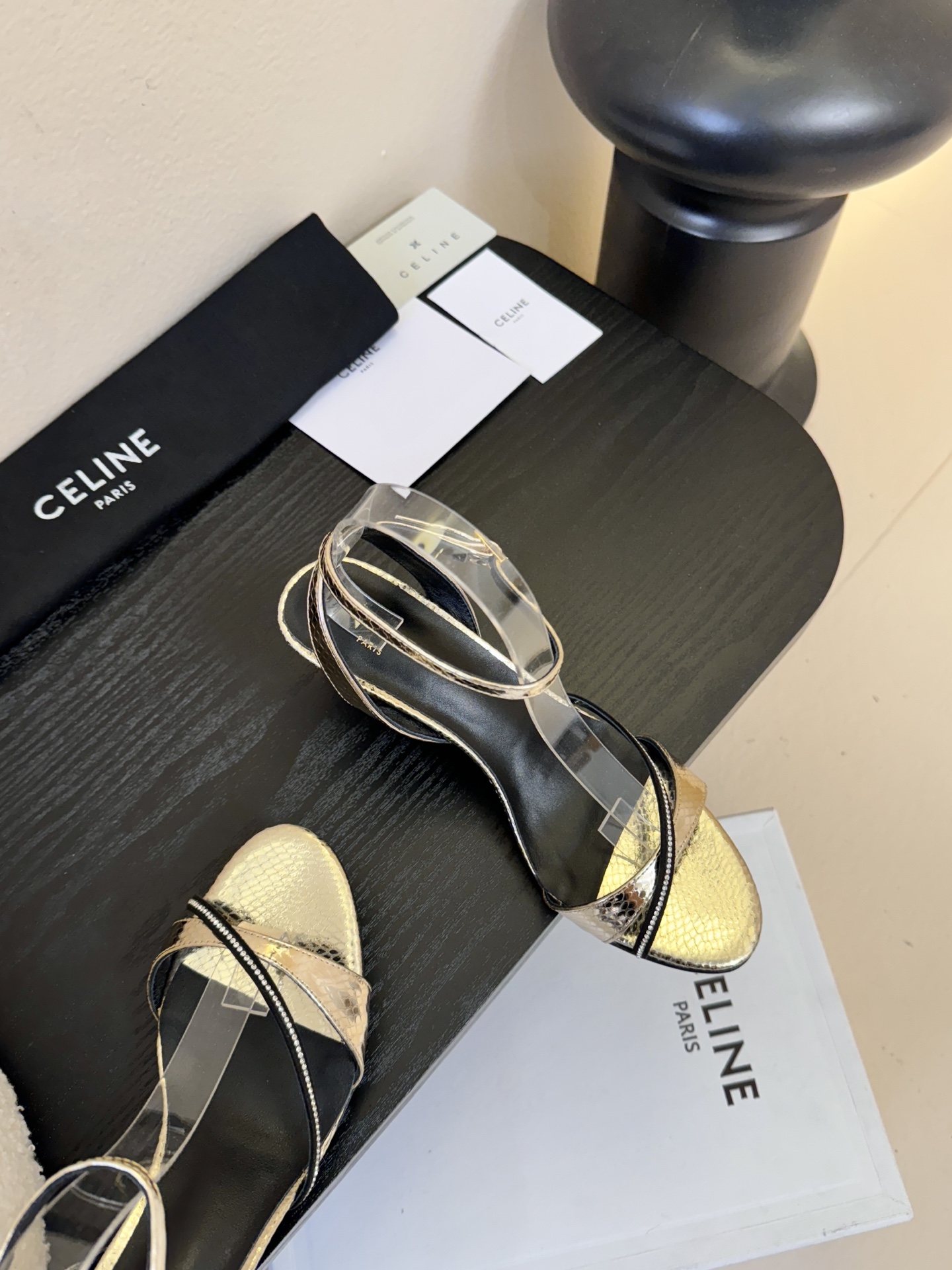 6.5根CELINE思琳2026春夏最新走秀款高跟时装鞋 超多网红时尚博主种草 高级感舒适，配女神们的半