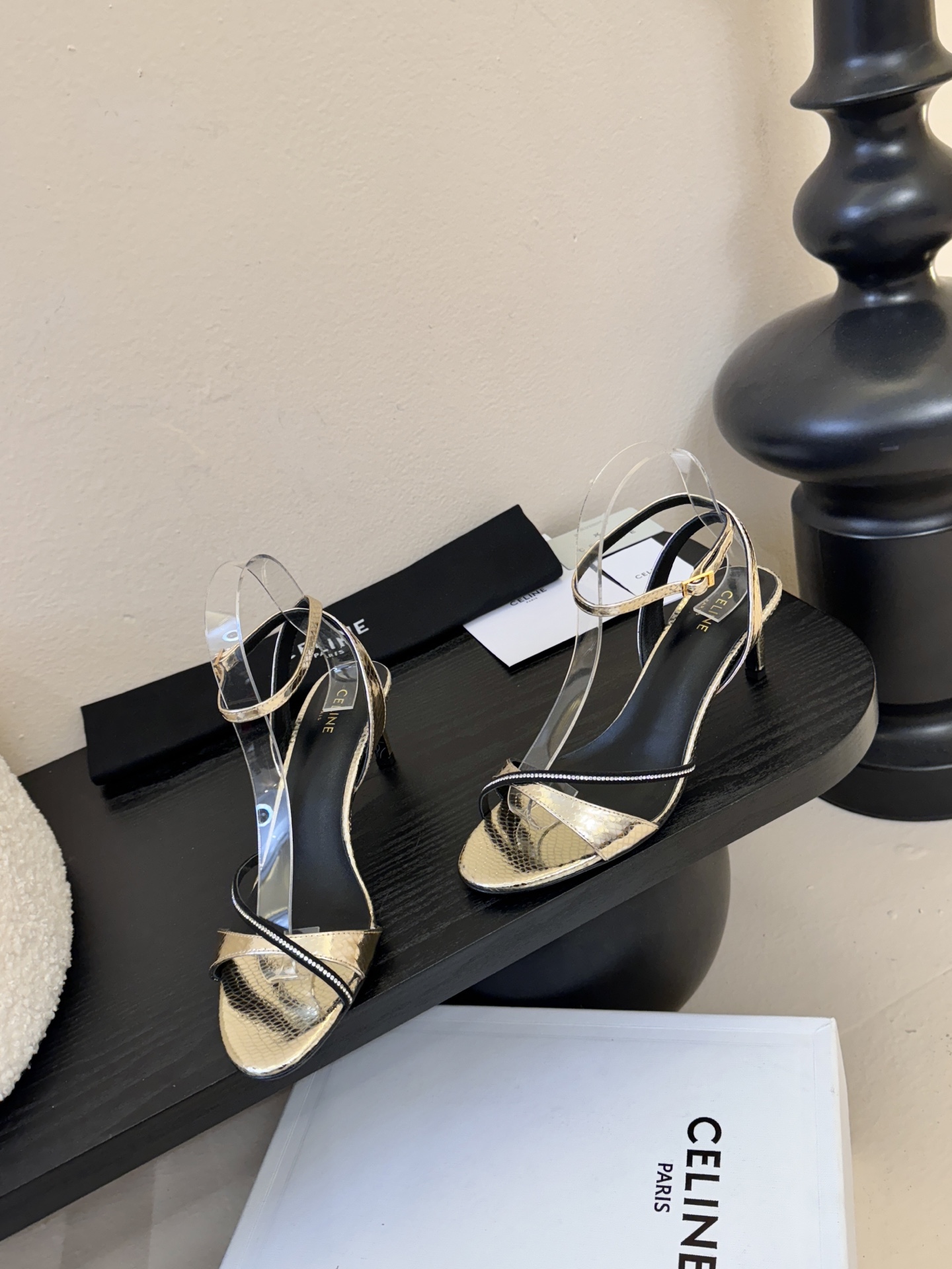 6.5根CELINE思琳2026春夏最新走秀款高跟时装鞋 超多网红时尚博主种草 高级感舒适，配女神们的半