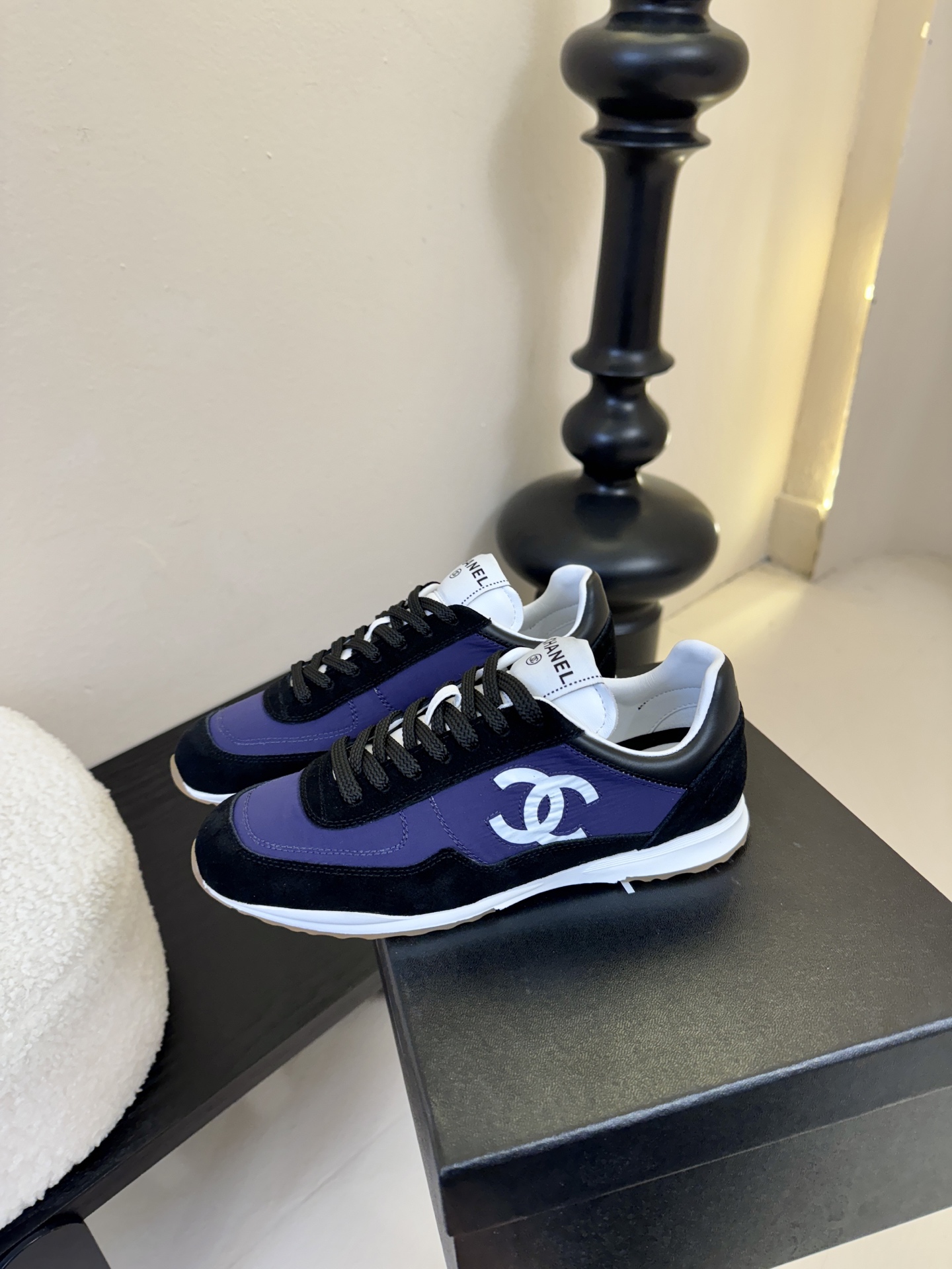 CHANEL/香奈儿2026新款小香风麂皮圆头熊猫菱格厚底运动鞋时尚增高鞋休闲鞋德训鞋面料：磨砂牛皮➕布