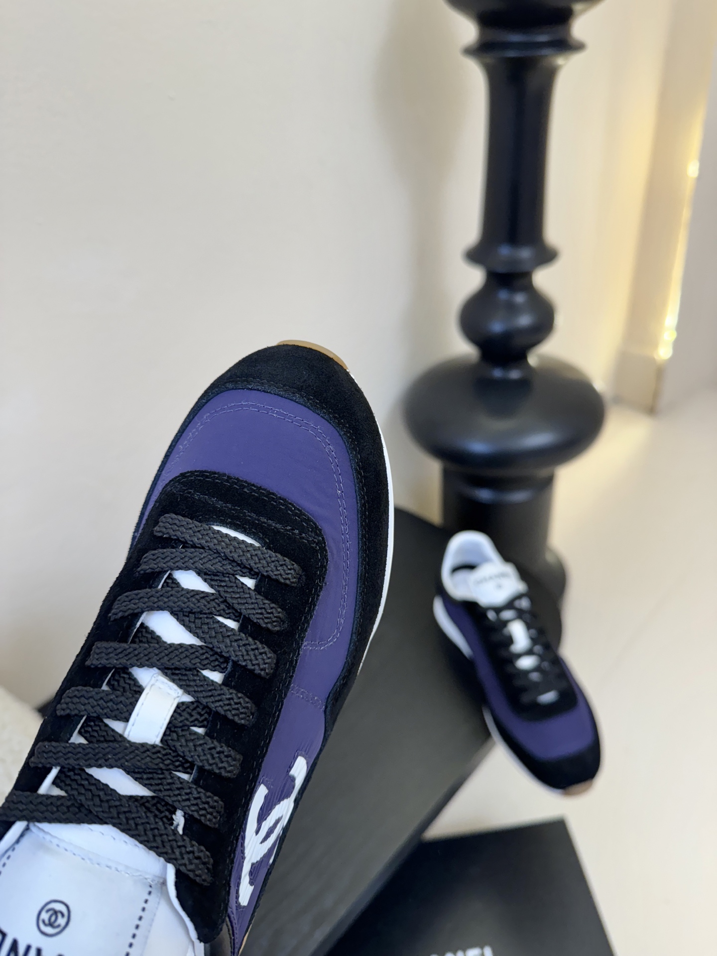 CHANEL/香奈儿2026新款小香风麂皮圆头熊猫菱格厚底运动鞋时尚增高鞋休闲鞋德训鞋面料：磨砂牛皮➕布