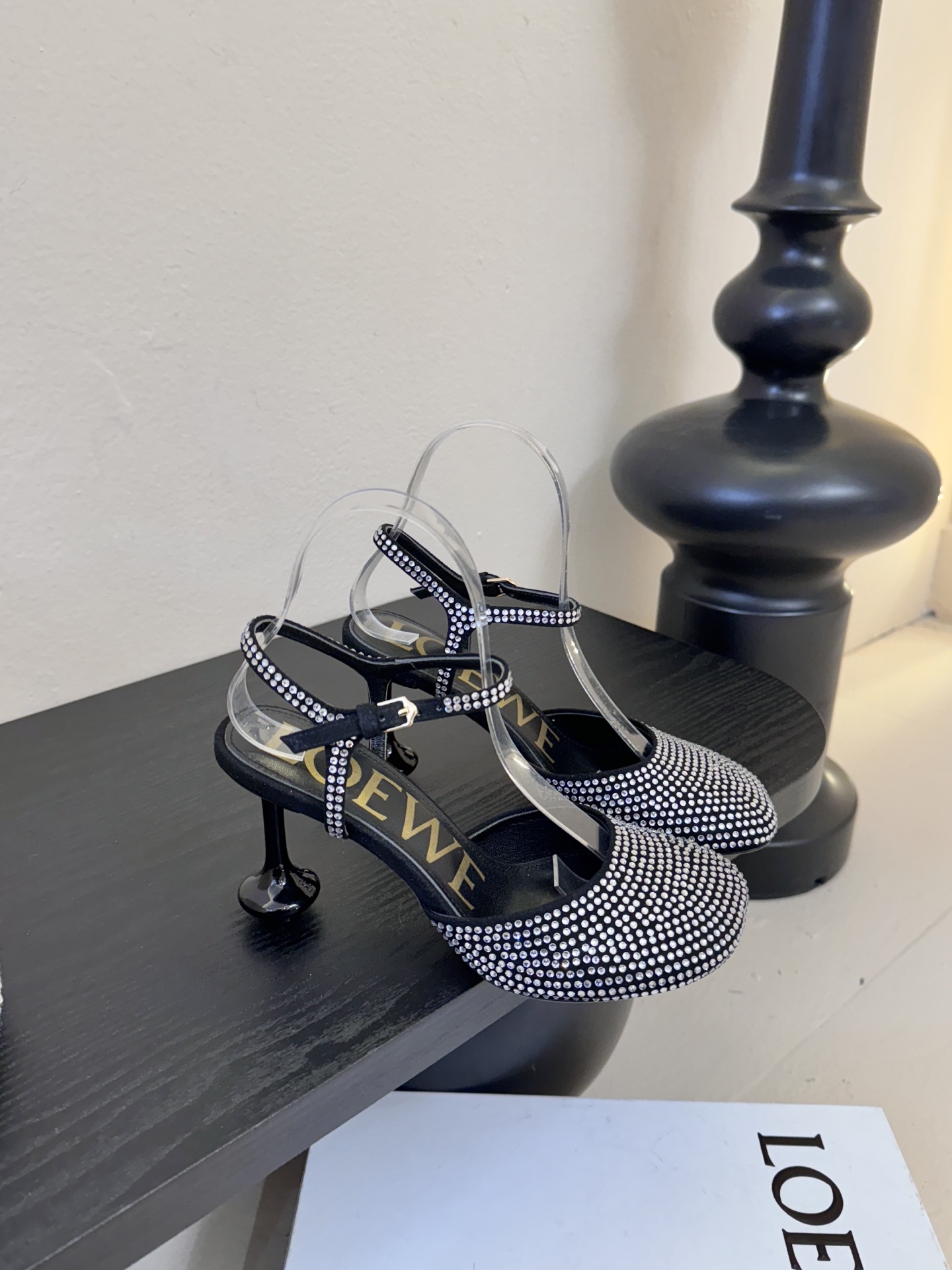 LOEWE罗意威 满钻玛丽珍凉鞋王炸组合！💎 冰蓝、黑粉、裸粉三色全配齐平底1cm+高跟8.5cm 不用