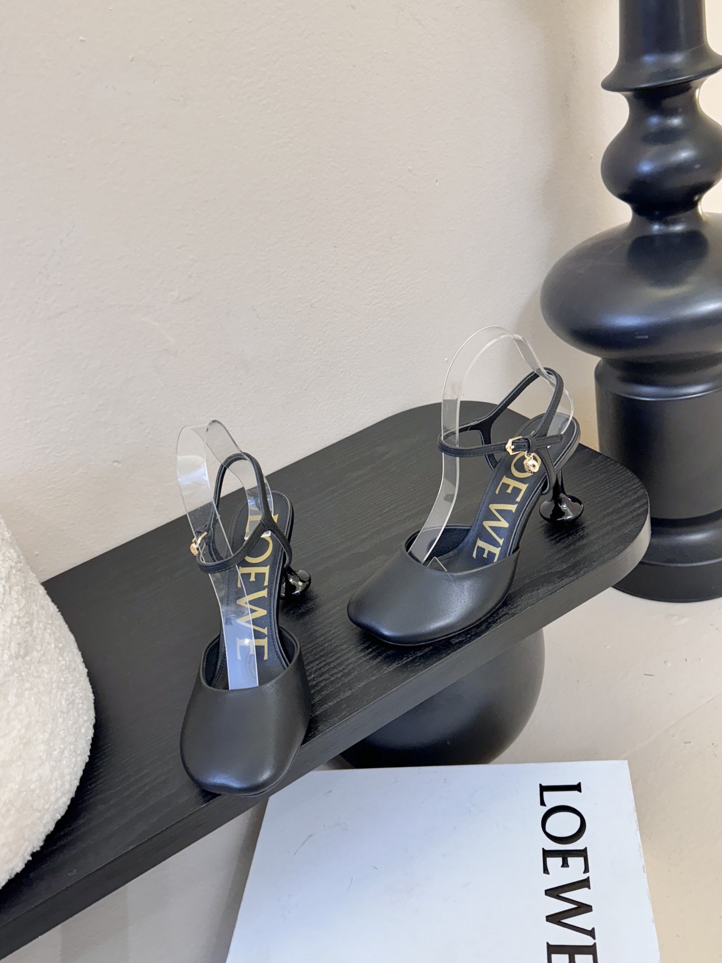 LOEWE罗意威 满钻玛丽珍凉鞋王炸组合！💎 冰蓝、黑粉、裸粉三色全配齐平底1cm+高跟8.5cm 不用