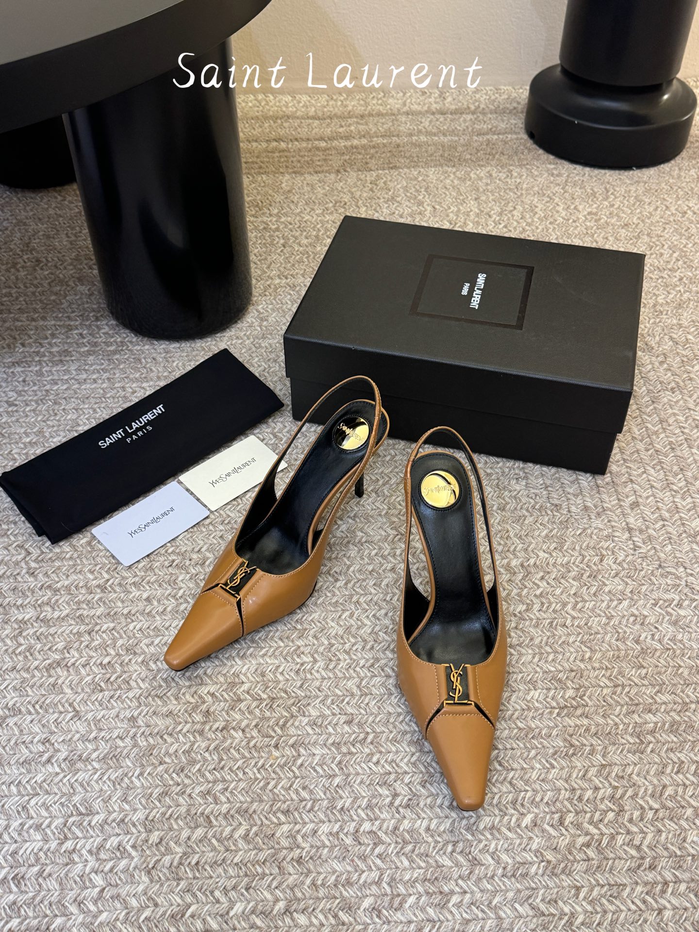 saint laurent 26ss ysl 尖头后空高跟鞋单鞋上脚特别稳，超跟脚，放心入！鞋跟是重新开