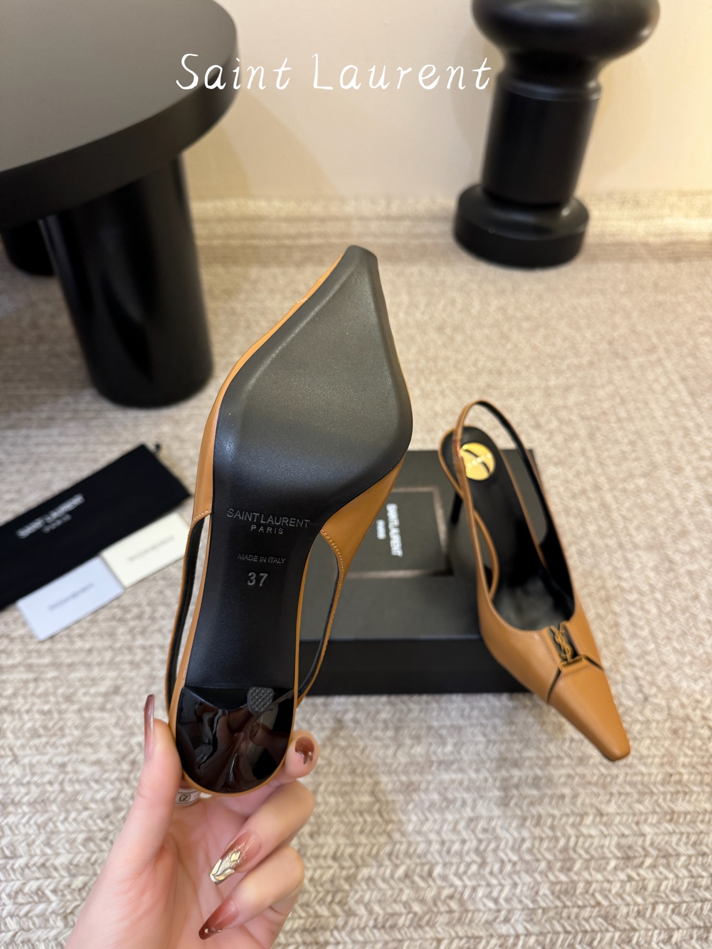 saint laurent 26ss ysl 尖头后空高跟鞋单鞋上脚特别稳，超跟脚，放心入！鞋跟是重新开