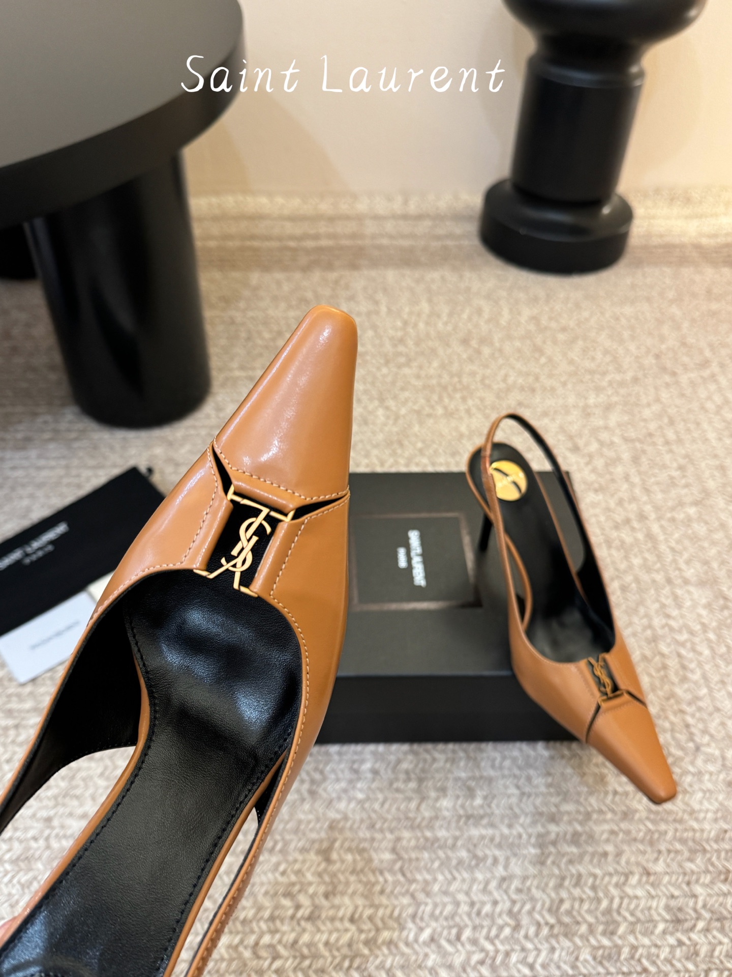 saint laurent 26ss ysl 尖头后空高跟鞋单鞋上脚特别稳，超跟脚，放心入！鞋跟是重新开