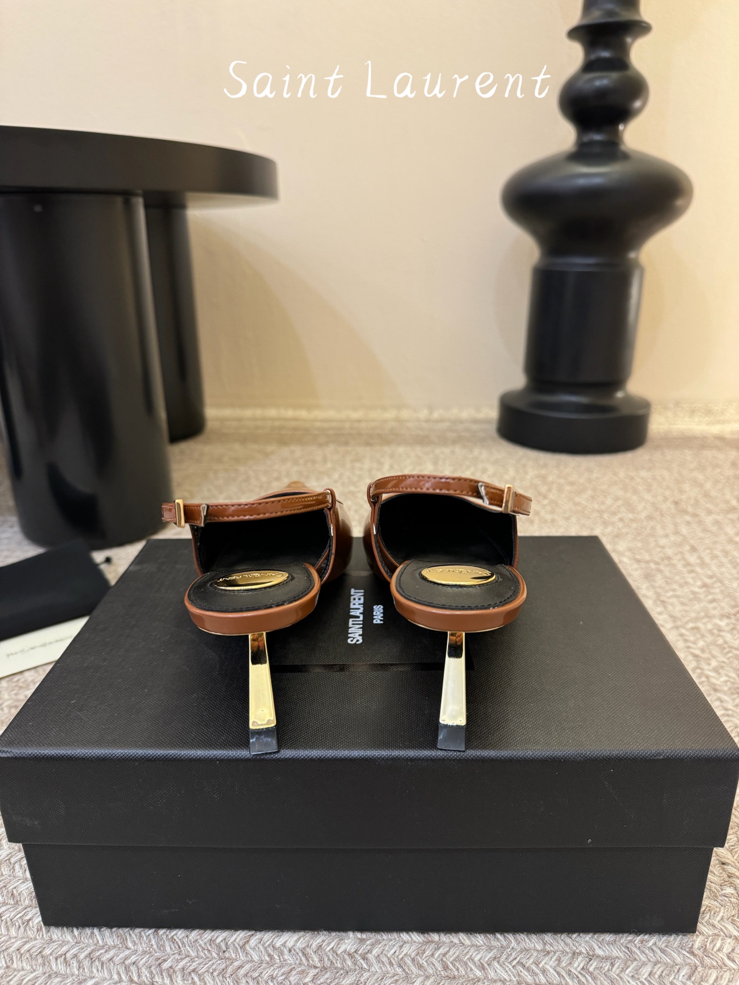 saint laurent 26ss ysl 尖头后空高跟鞋单鞋上脚特别稳，超跟脚，放心入！鞋跟是重新开