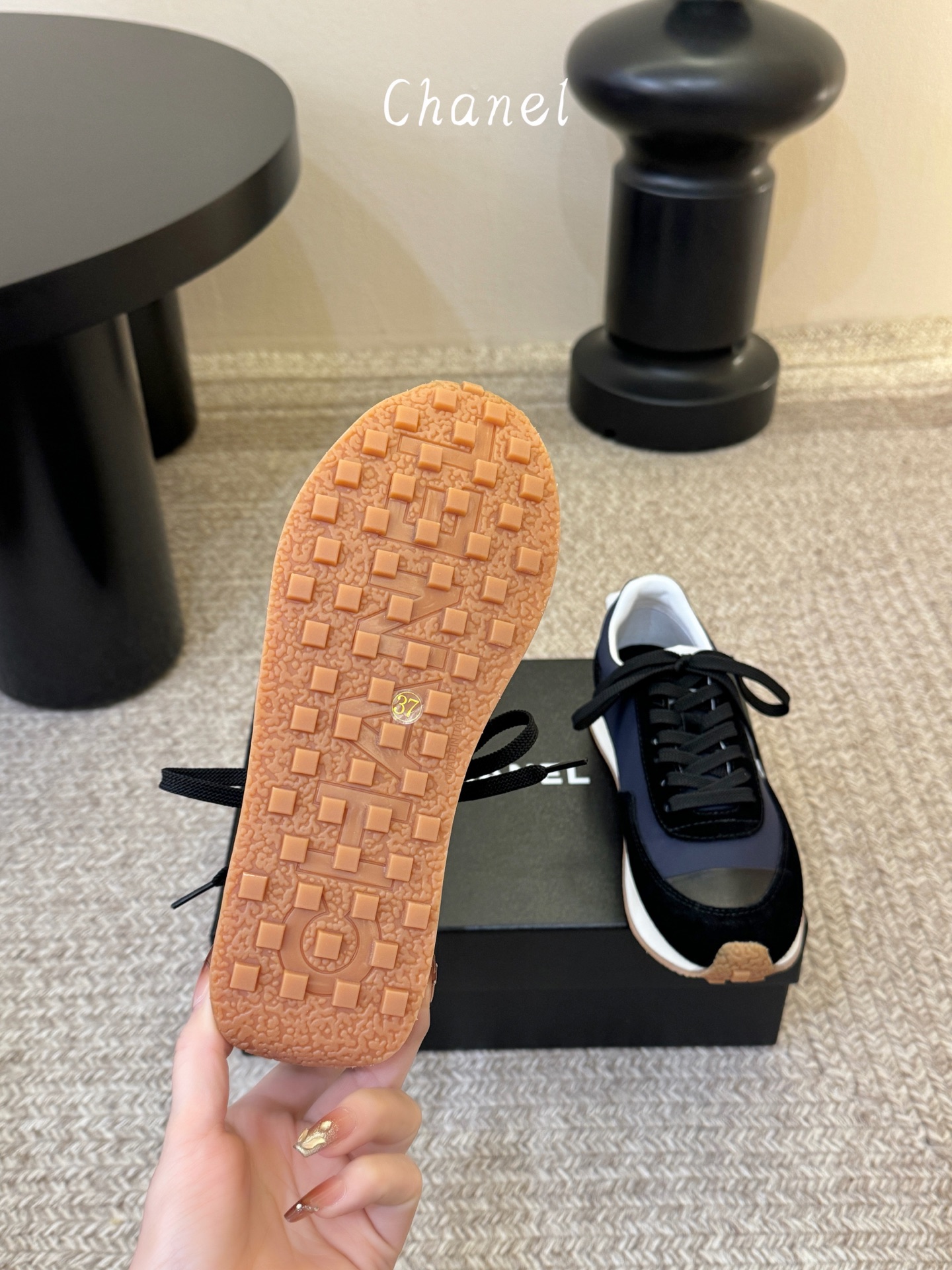 Chanel香奈儿👟 Sneaker 系列早春新款 休闲德训鞋 运动鞋​​人间挚爱是小香 尝试接受新风格