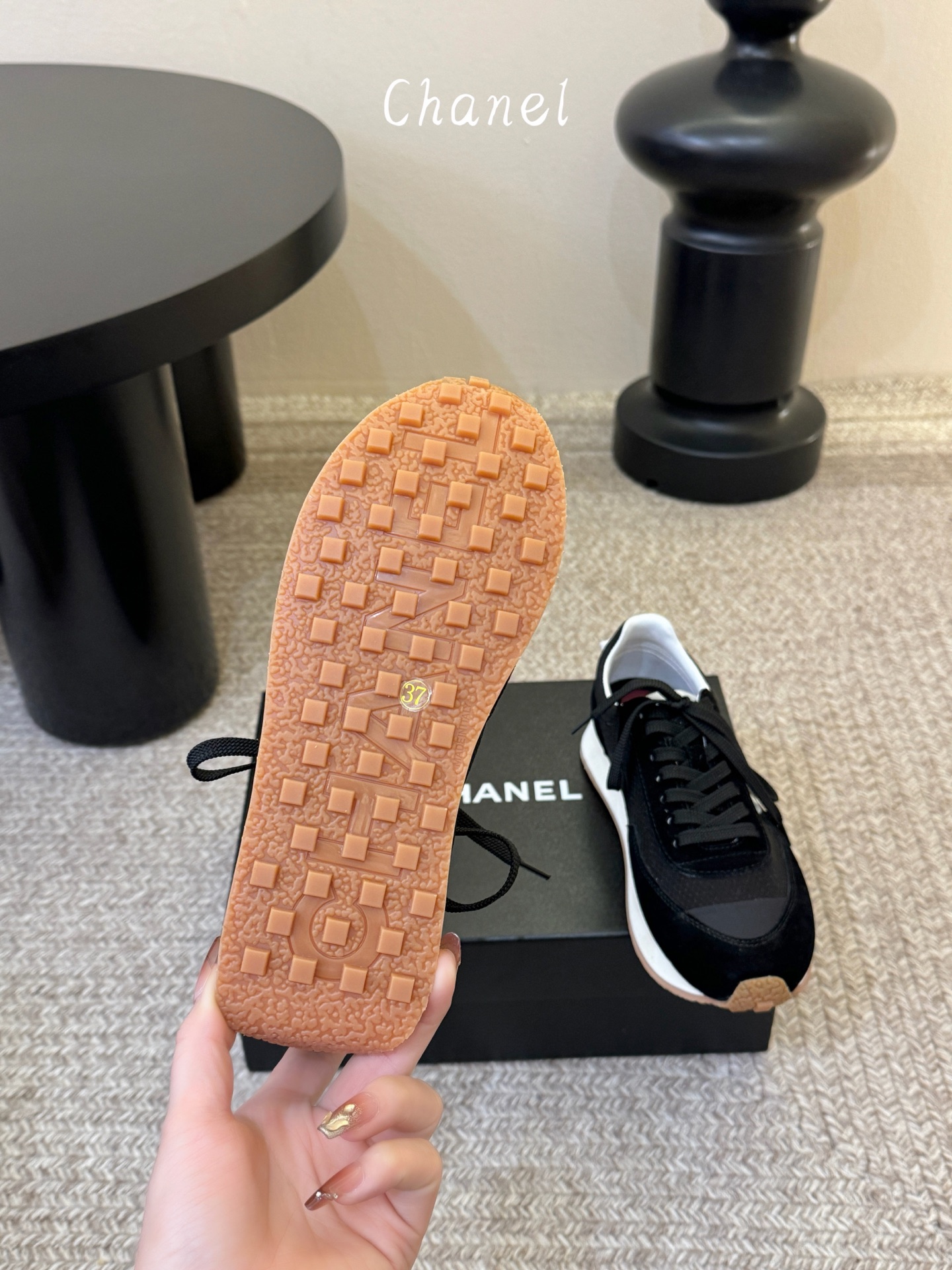 Chanel香奈儿👟 Sneaker 系列早春新款 休闲德训鞋 运动鞋​​人间挚爱是小香 尝试接受新风格