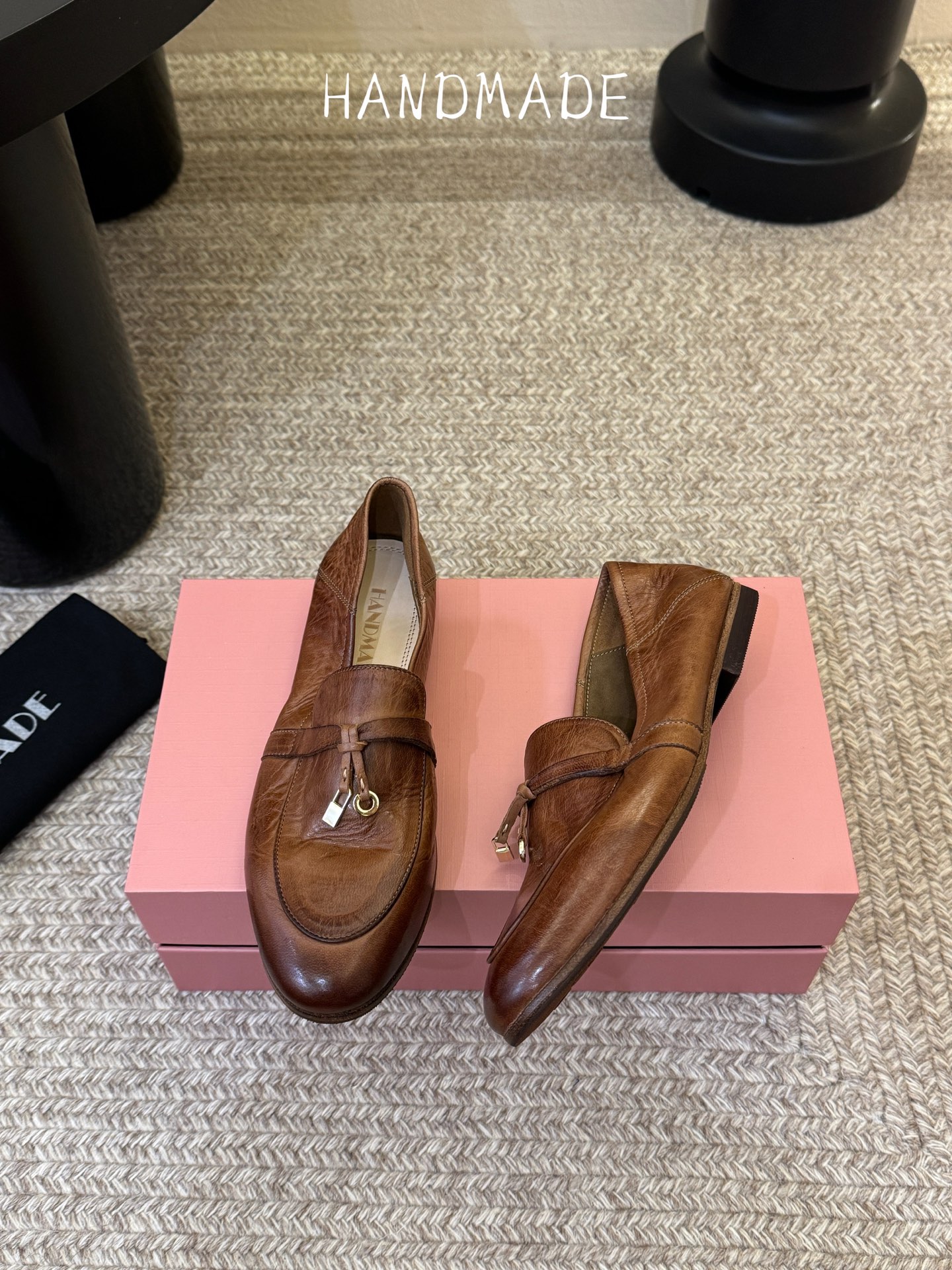 顶级HANDMADE独家新品最高版本买手代购1:1完美复刻 平底凉鞋单鞋原版开模真皮鞋底 原版套楦鞋型很