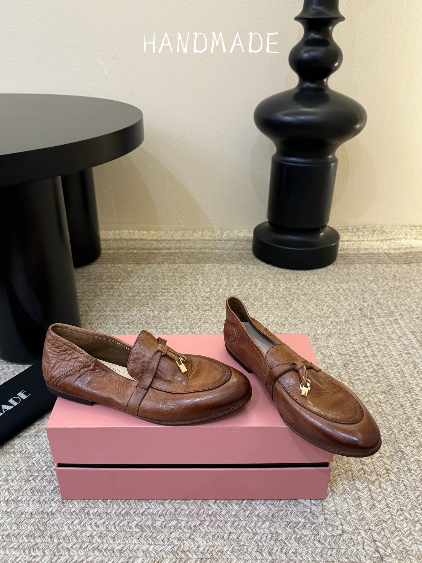 顶级HANDMADE独家新品最高版本买手代购1:1完美复刻 平底凉鞋单鞋原版开模真皮鞋底 原版套楦鞋型很