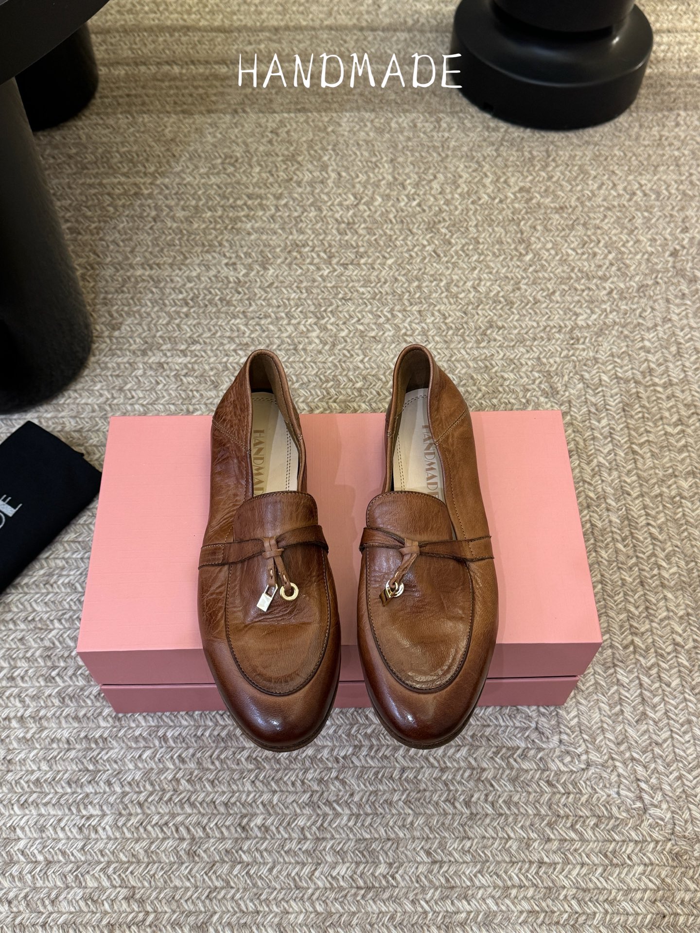 顶级HANDMADE独家新品最高版本买手代购1:1完美复刻 平底凉鞋单鞋原版开模真皮鞋底 原版套楦鞋型很