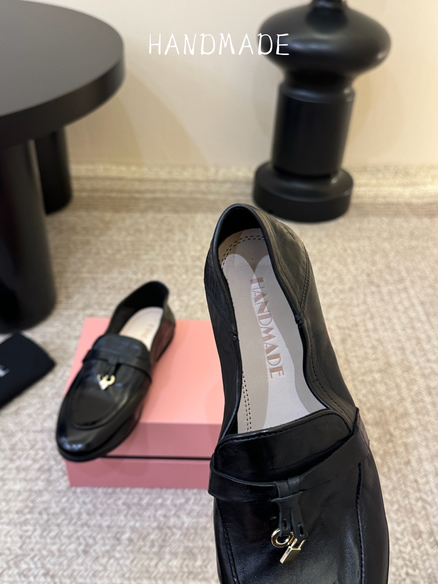 顶级HANDMADE独家新品最高版本买手代购1:1完美复刻 平底凉鞋单鞋原版开模真皮鞋底 原版套楦鞋型很
