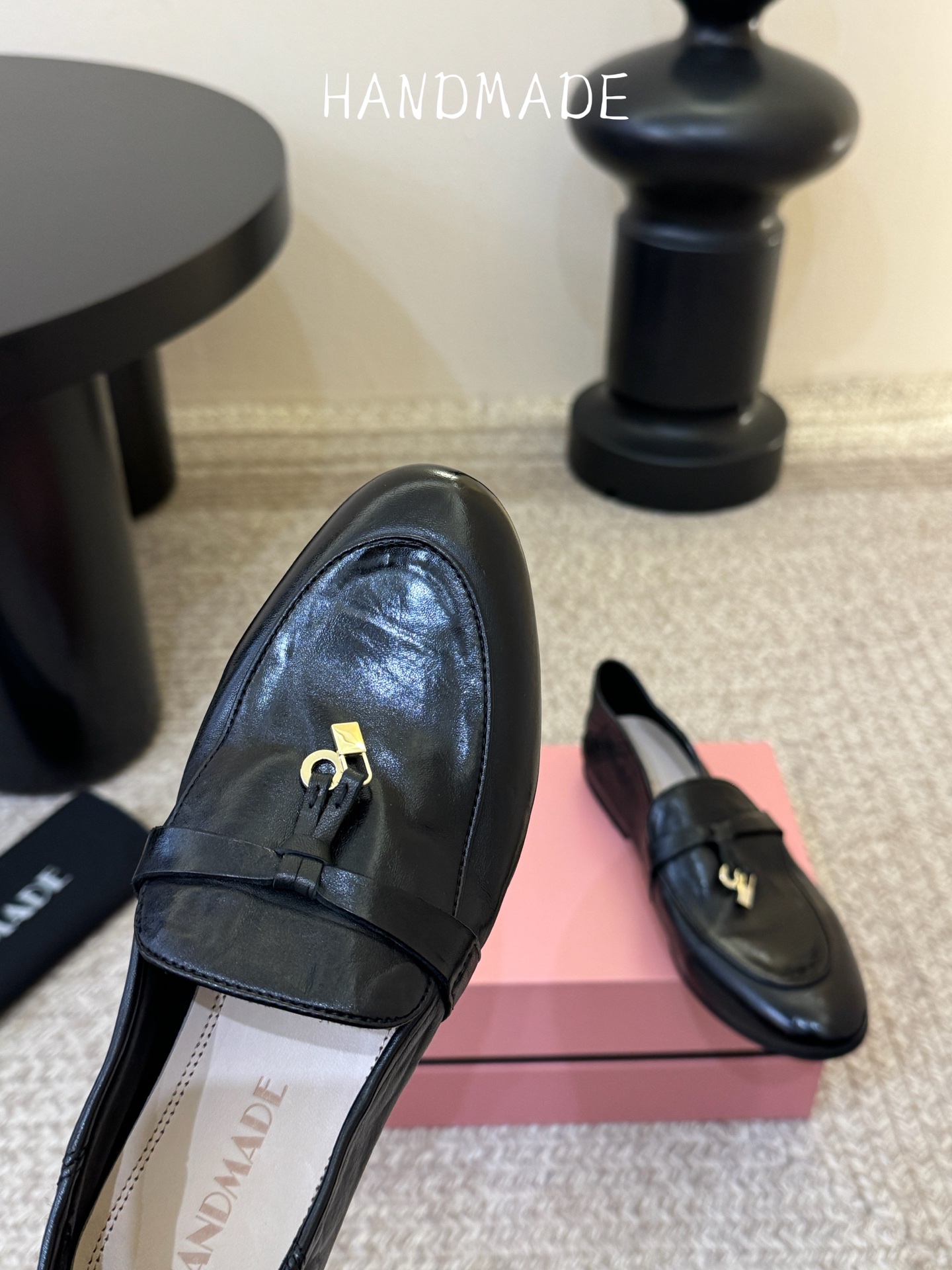 顶级HANDMADE独家新品最高版本买手代购1:1完美复刻 平底凉鞋单鞋原版开模真皮鞋底 原版套楦鞋型很