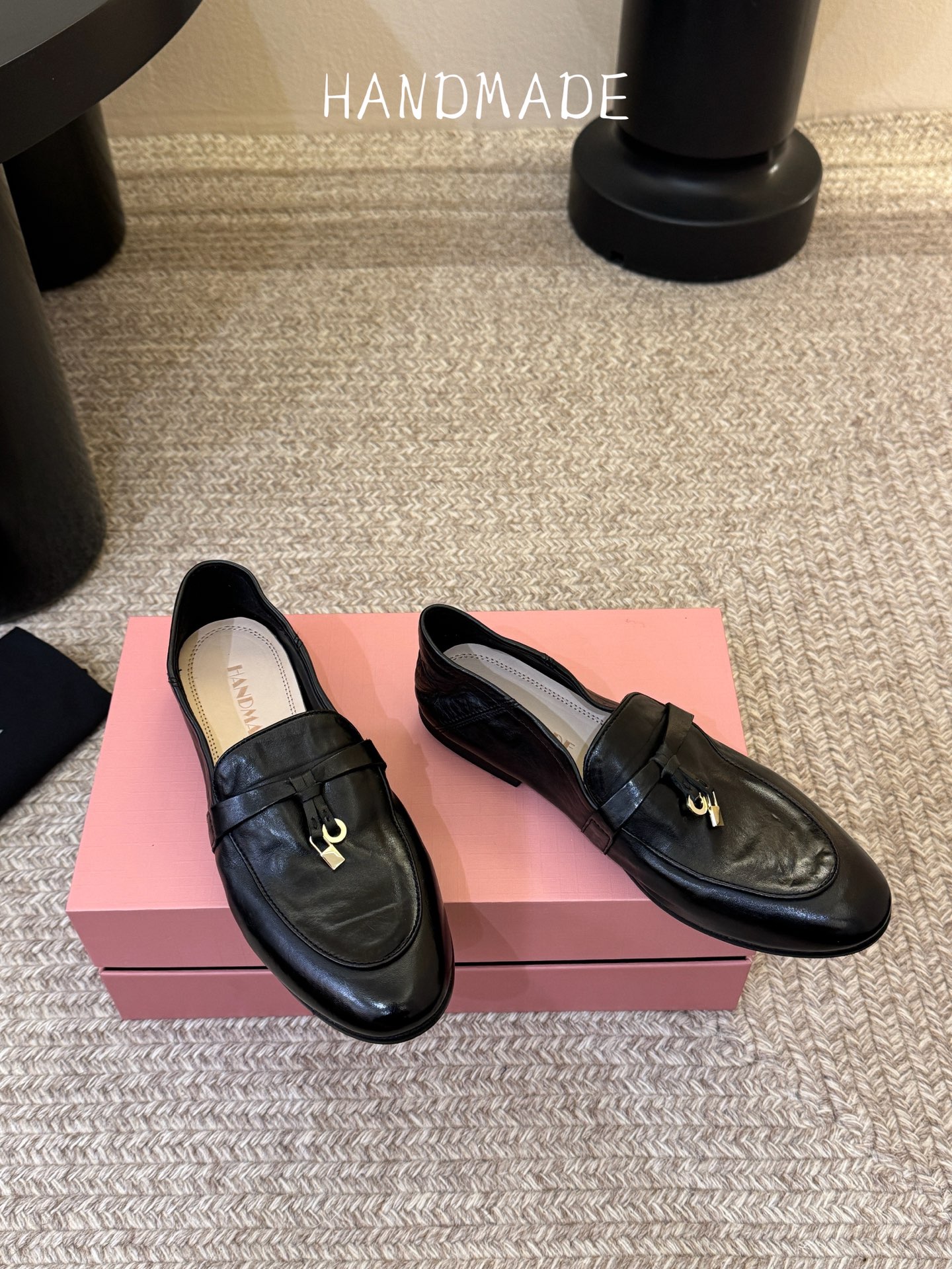 顶级HANDMADE独家新品最高版本买手代购1:1完美复刻 平底凉鞋单鞋原版开模真皮鞋底 原版套楦鞋型很