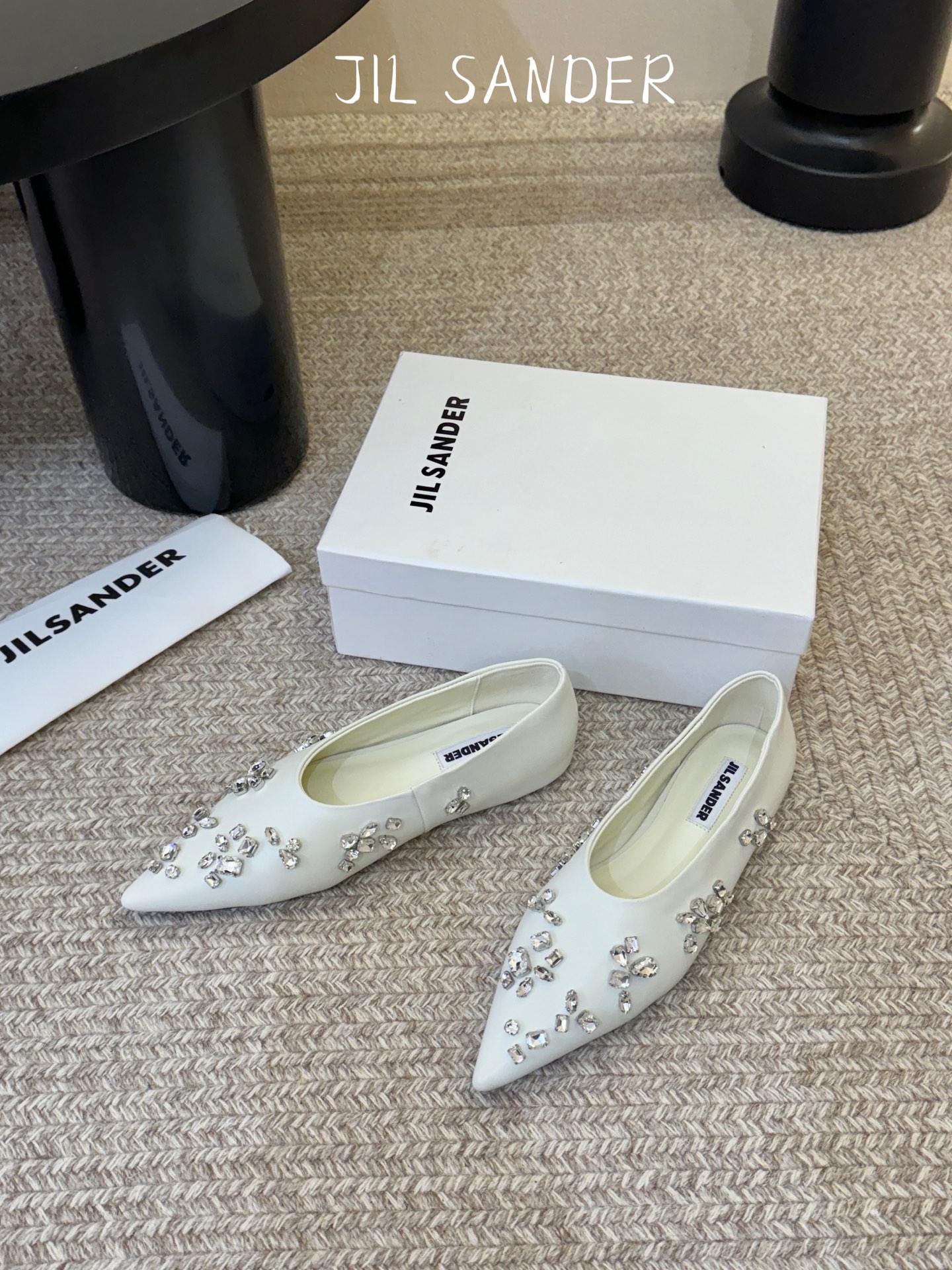 JILSANDER个性潮流新品🆕正品购入开发、完美复刻一比一做法、经典的线条设计、炒鸡百搭的一款夏季单品