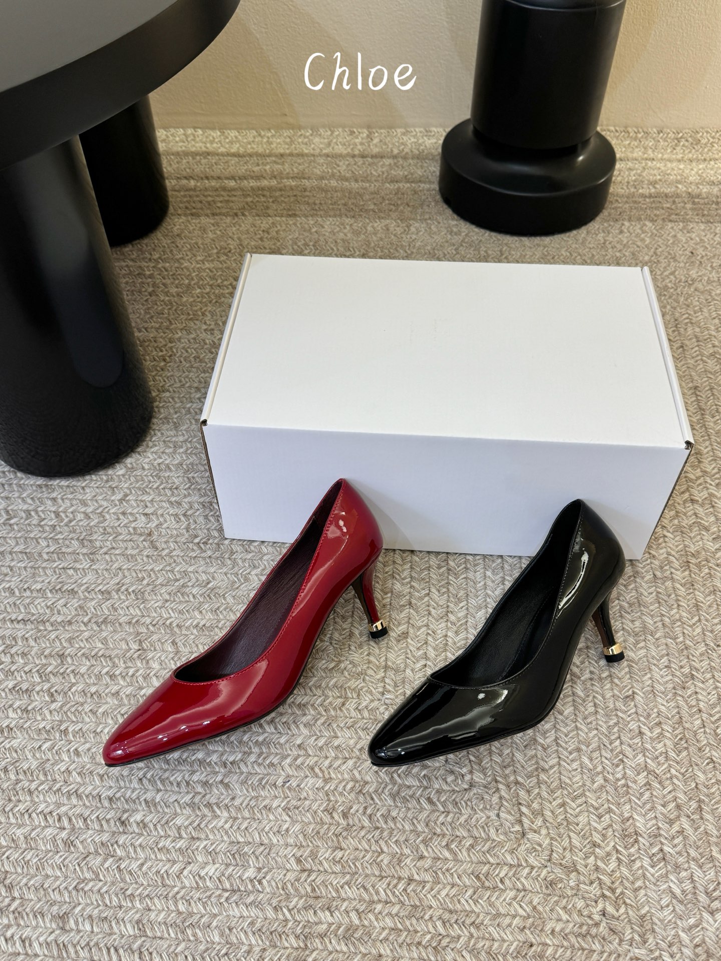 Chloe克洛伊•26春夏新品6cm高跟单鞋！最新系列单鞋純手工製作的金屬logo裝飾獨特風格更顯品牌魅