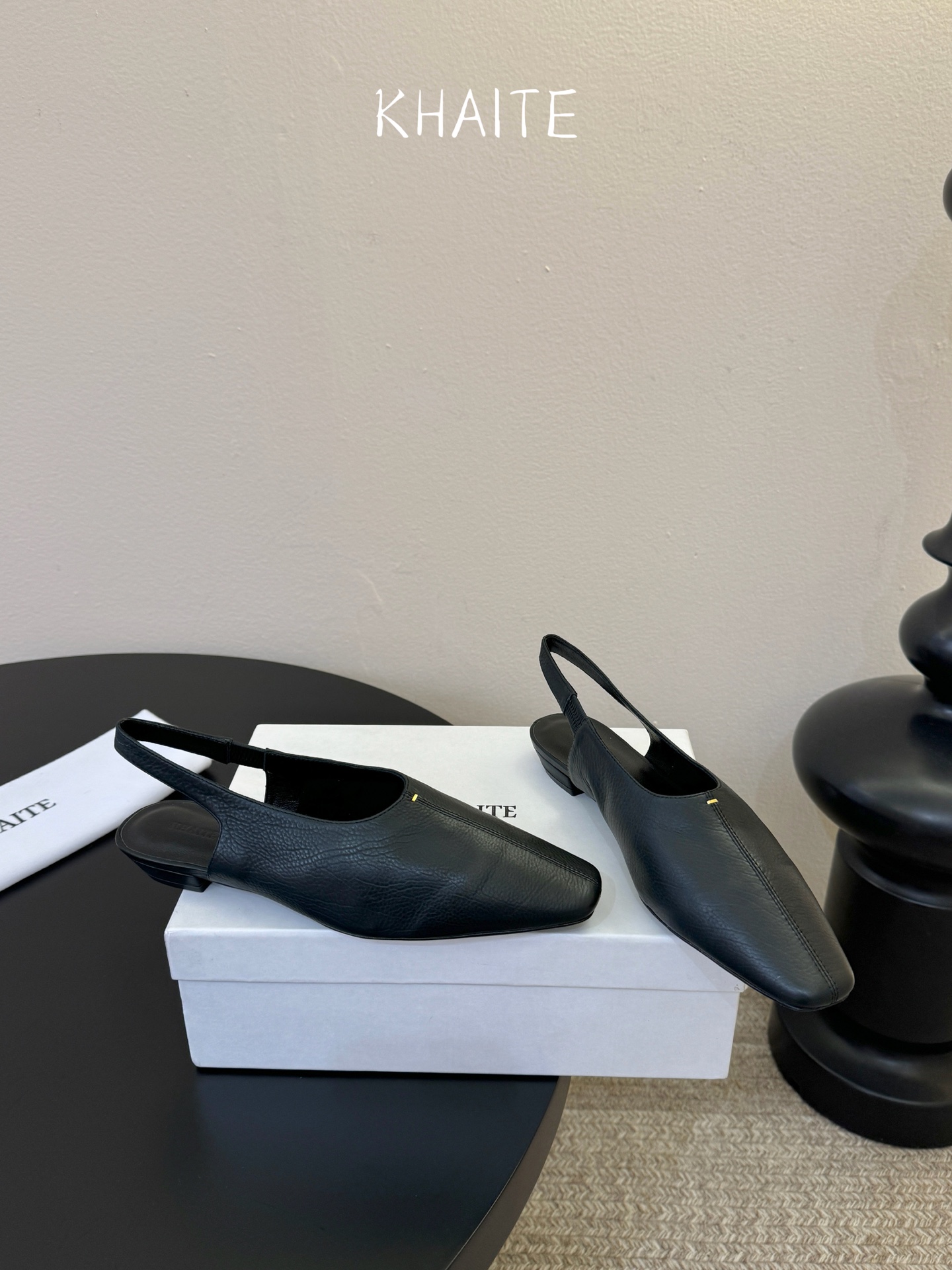 Khaite ✨𝟐𝟎𝟐6早春新款凉鞋❗️美鞋分享，本季最仙的凉鞋，自带高级时髦感，质感超强✔️穿上它做独